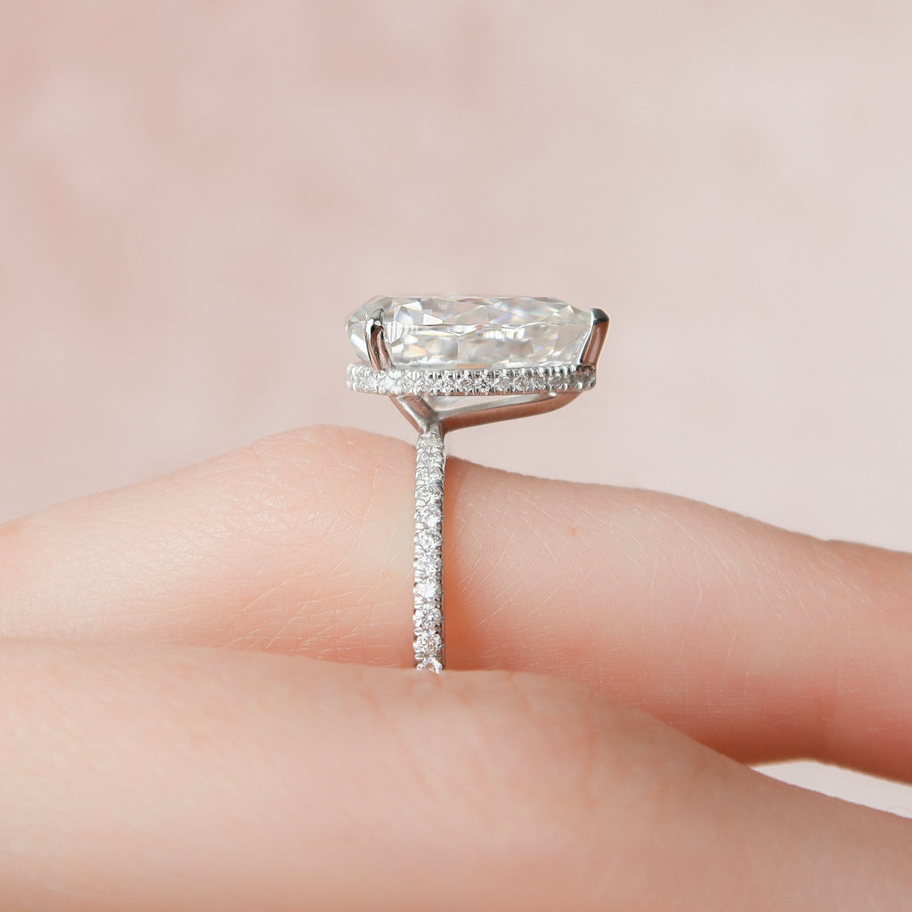 3.0 CT Pear Moissanite Pave Setting Engagement Ring