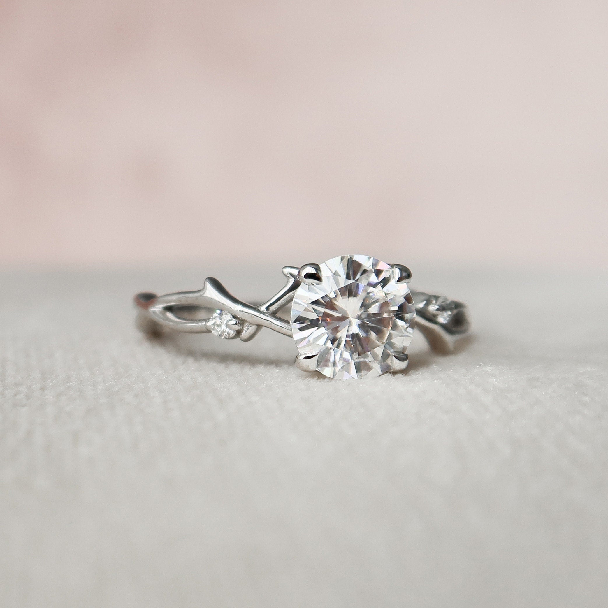 1.0 CT Round Cut Nature Inspired Moissanite Engagement Ring