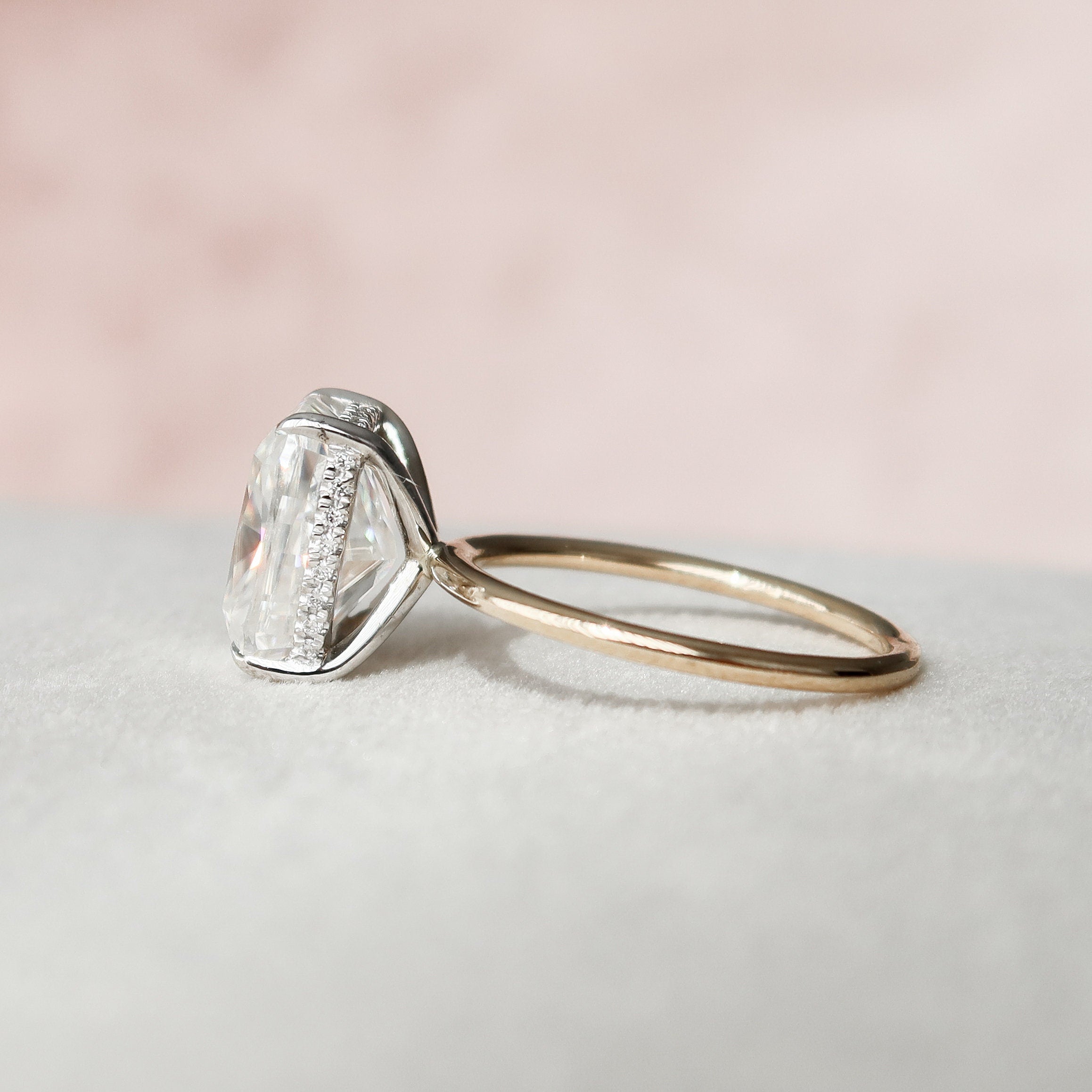 4.0 CT Elongated Cushion Moissanite Hidden Halo Setting Engagement Ring