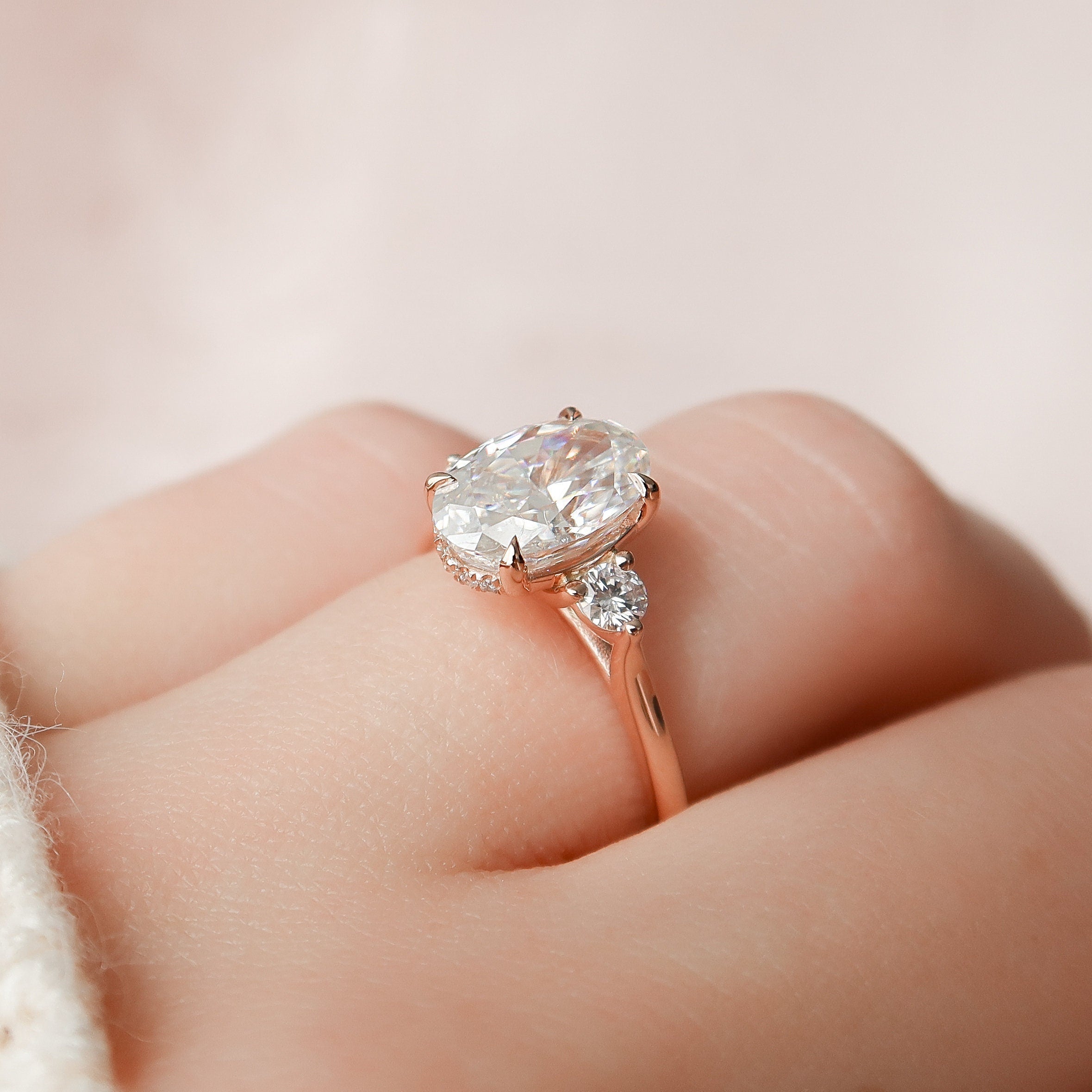 2.0 CT Oval Cut Three Stone Moissanite Engagement Ring