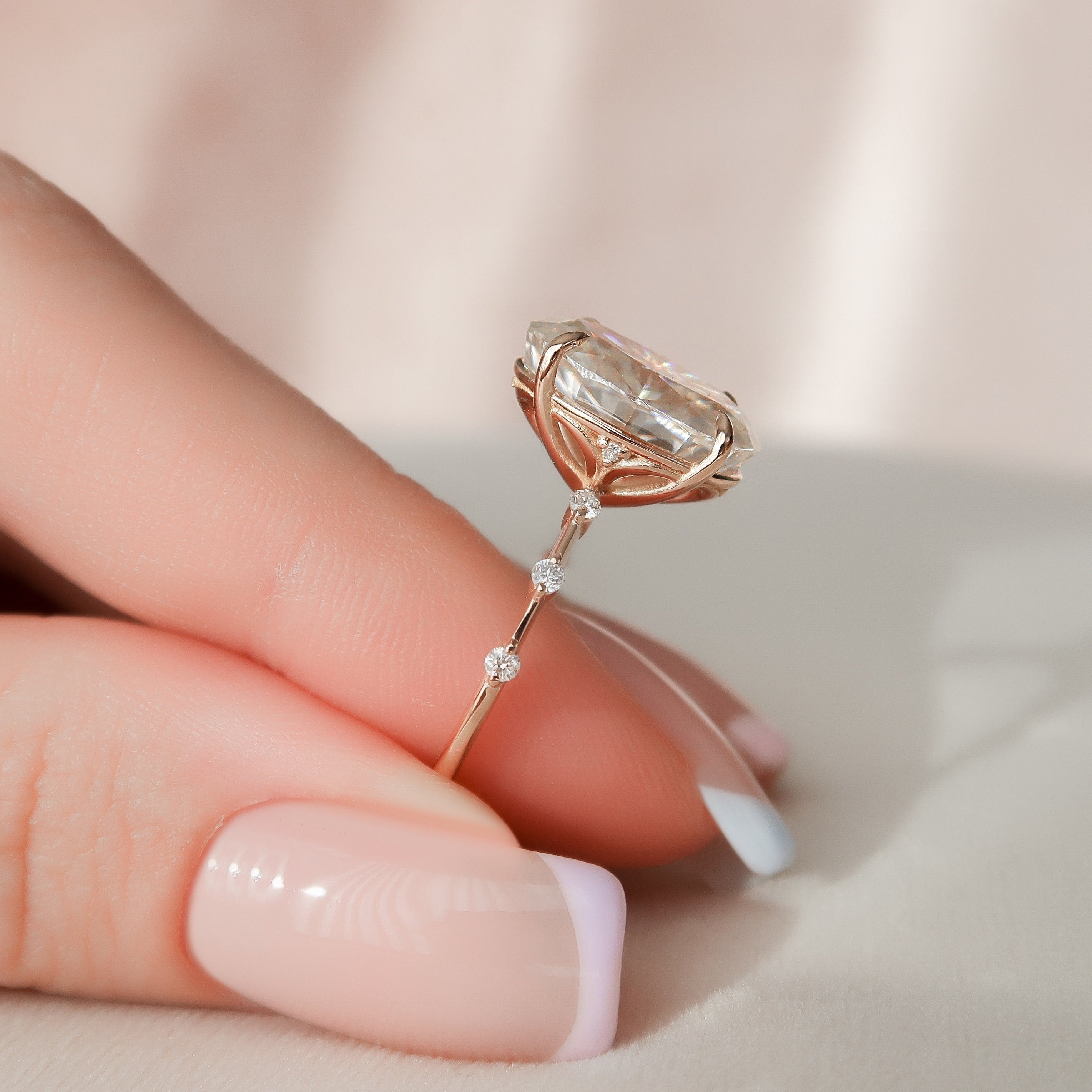 5.0 CT Oval Cut Moissanite Dainty Style Engagement Ring