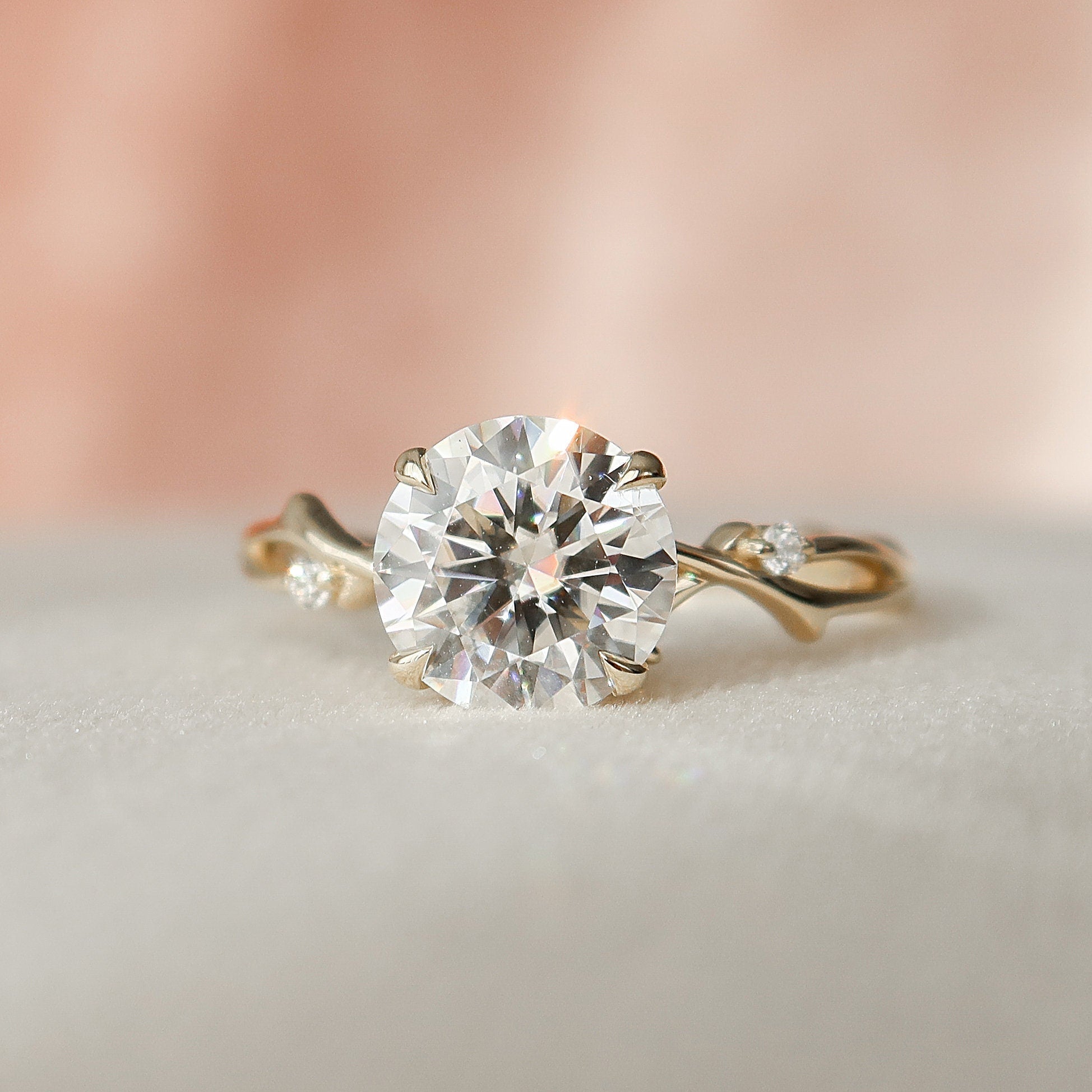 2.0 CT Round Cut Moissanite Nature Inspired Engagement Ring