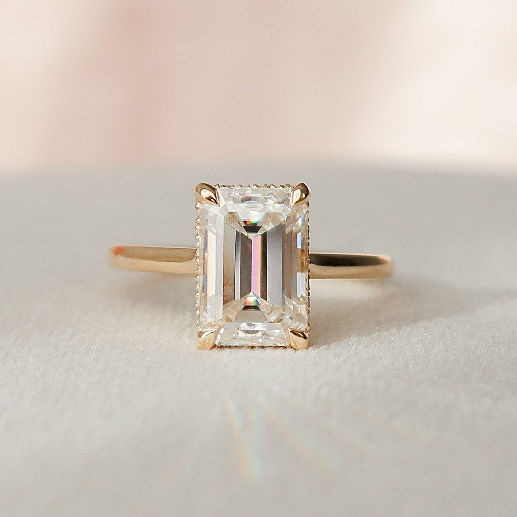 3.0 CT Emerald Moissanite Hidden Halo Setting Engagement Ring