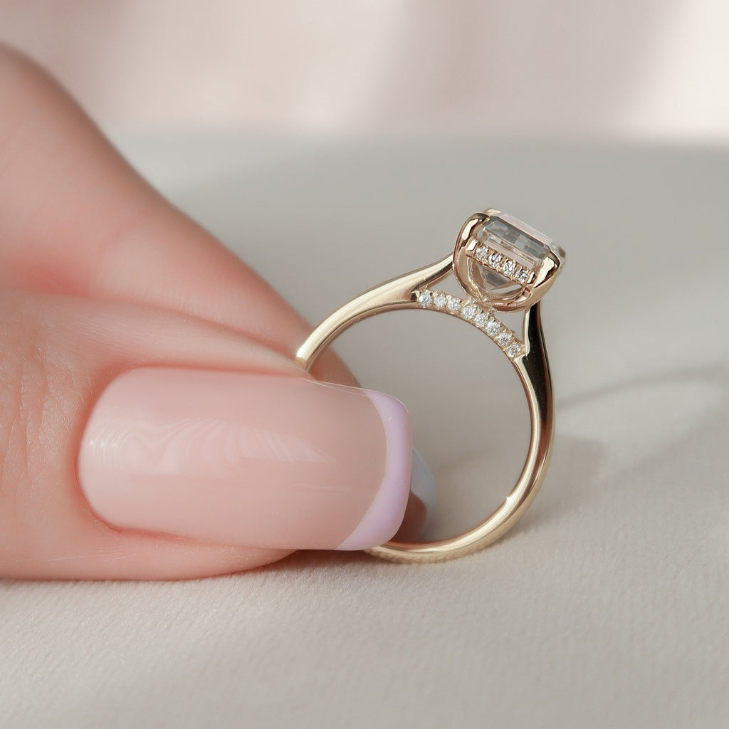 3.0 CT Emerald Moissanite Hidden Halo Setting Engagement Ring