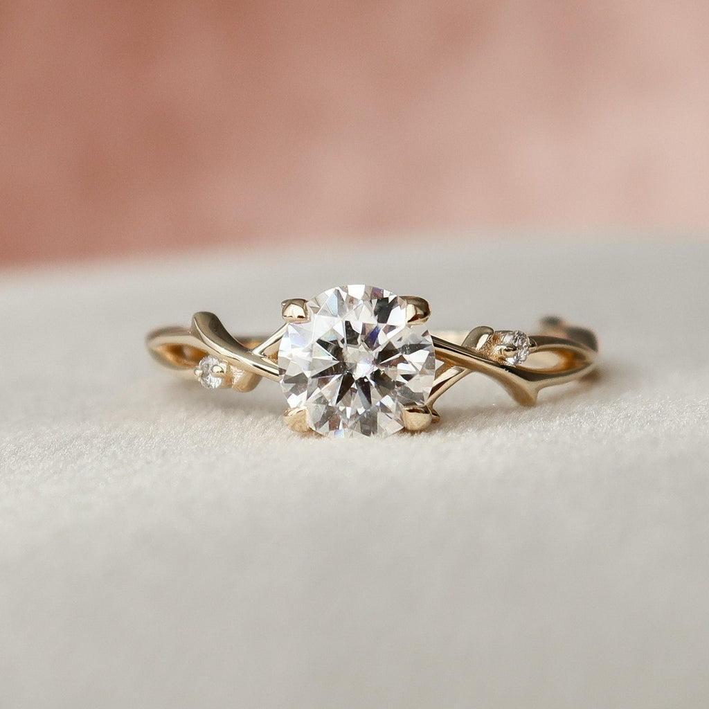1.0 CT Round Cut Nature Inspired Moissanite Engagement Ring