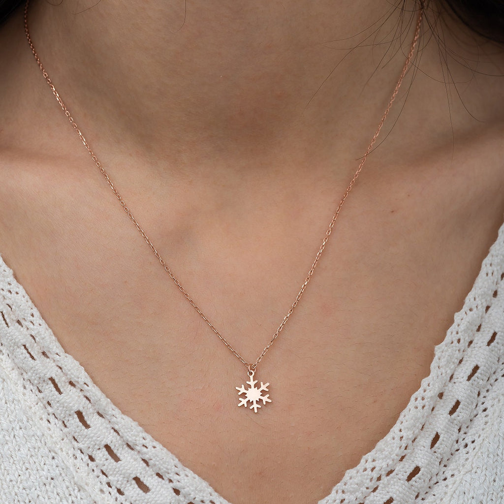 Solid Plain Gold Snowflake Pendant Necklace
