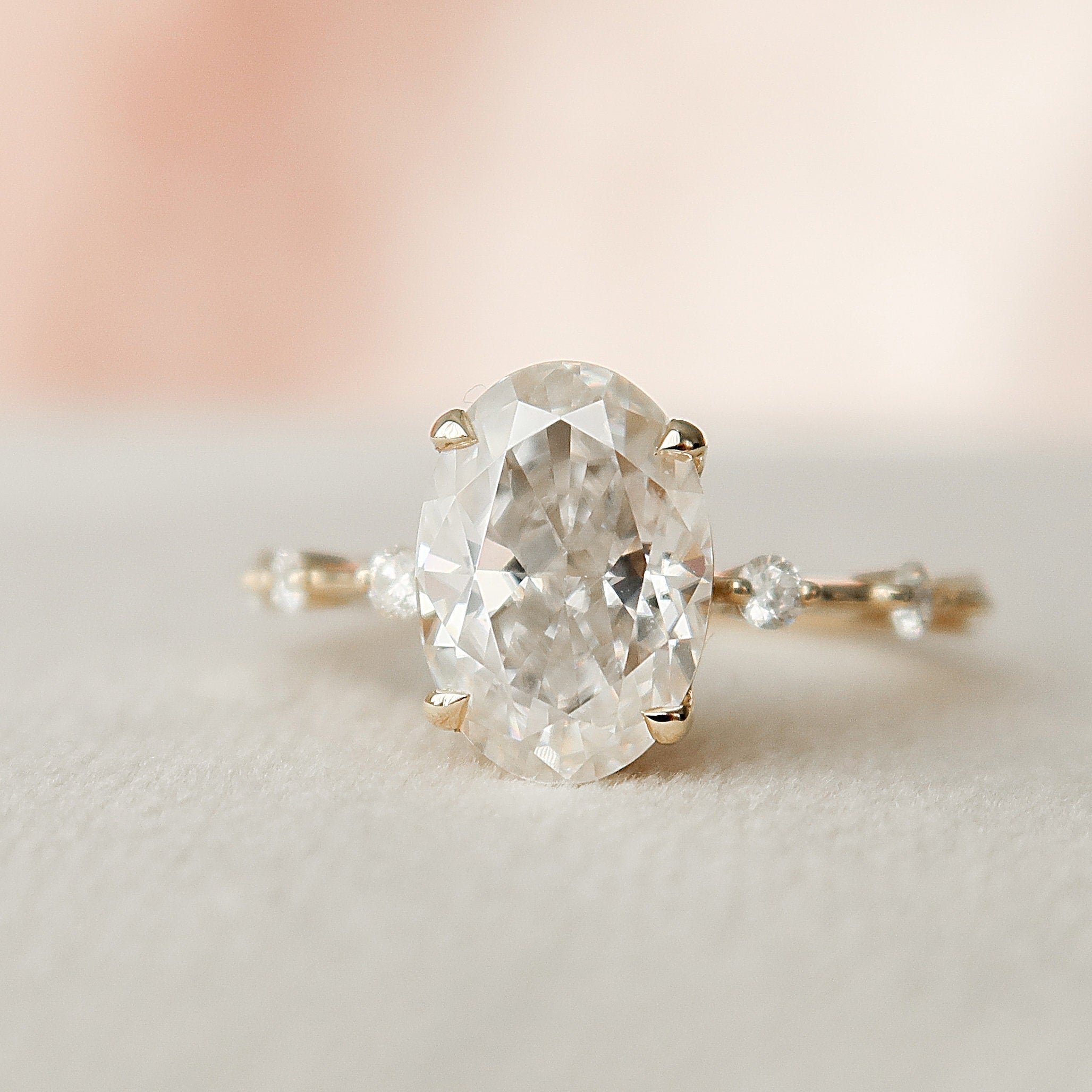 2.0 CT Oval Cut Moissanite Dainty Style Engagement Ring