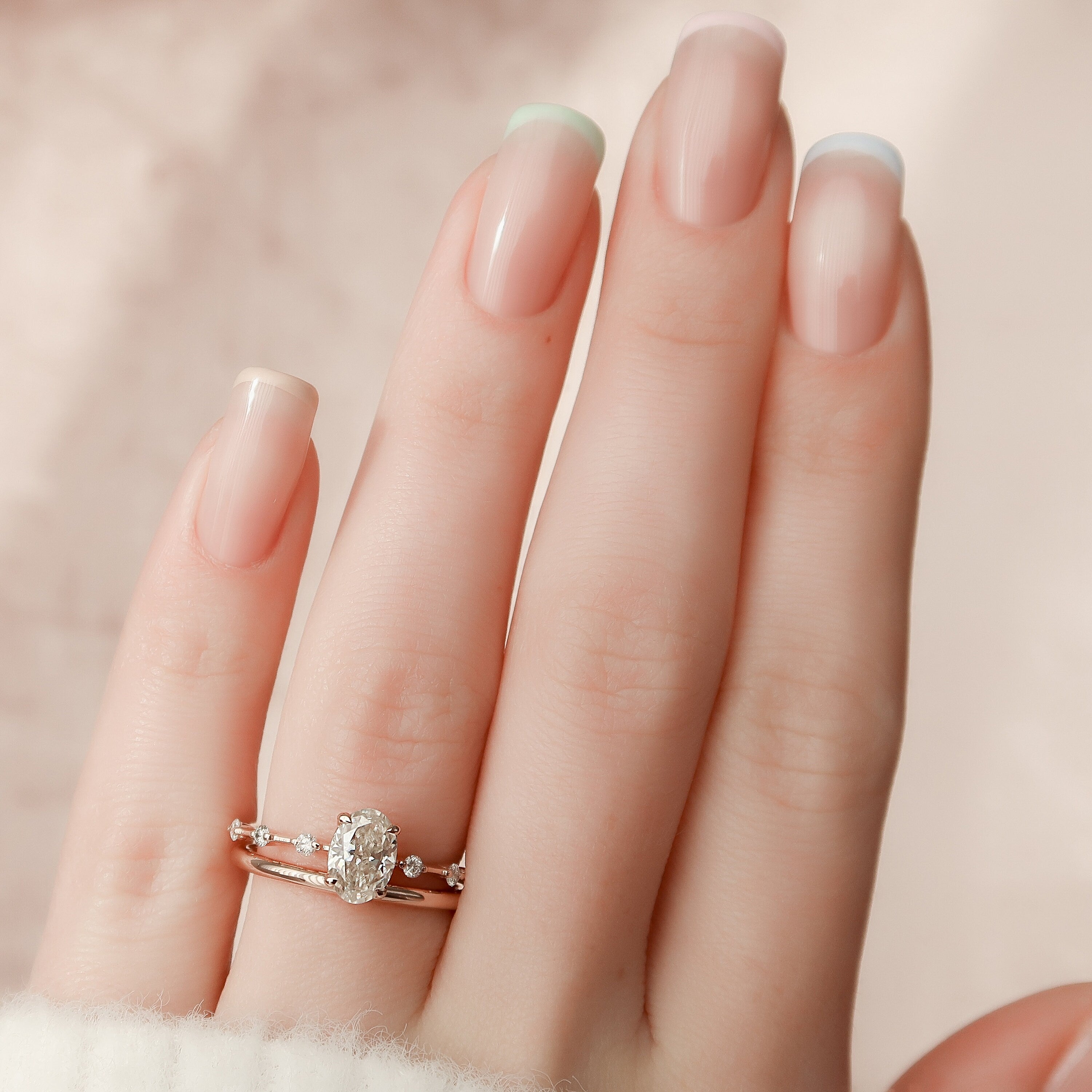 1.0CT Oval Cut Moissanite Dainty Bridal Ring Set