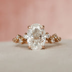 2.0 CT Oval Shape Moissanite Cluster Engagement Ring