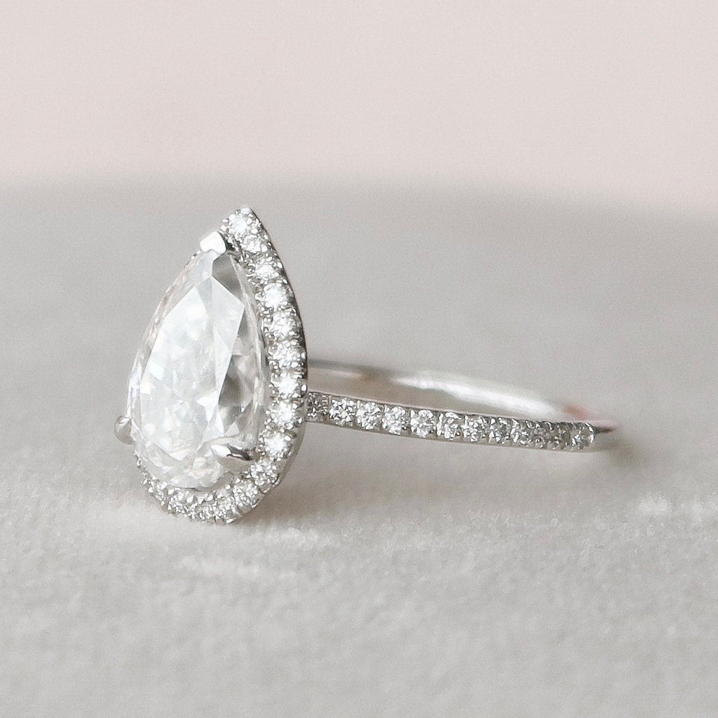 2.0 CT Pear Moissanite Halo Setting Engagement Ring