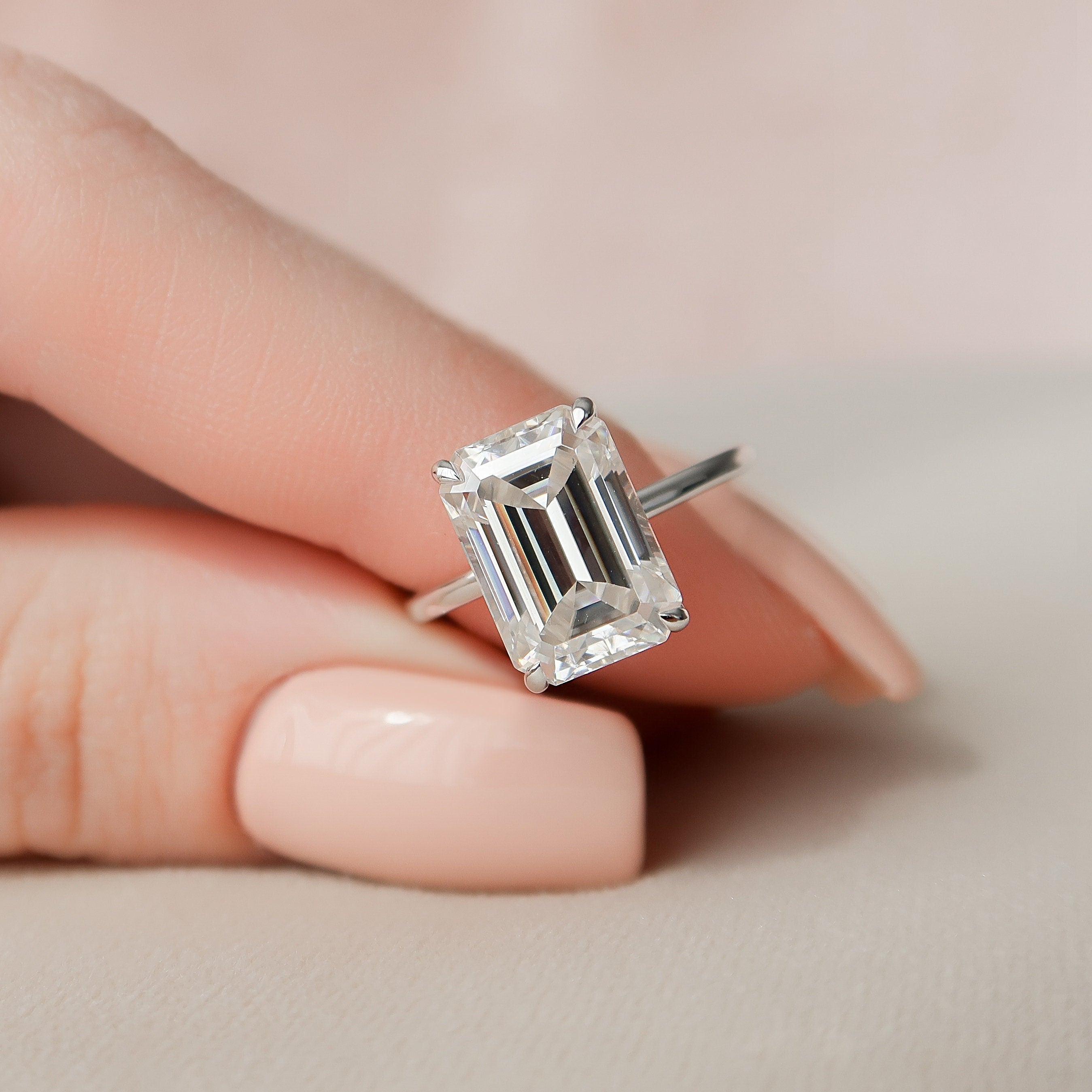 5.0 CT Emerald Moissanite Hidden Halo Setting Engagement Ring
