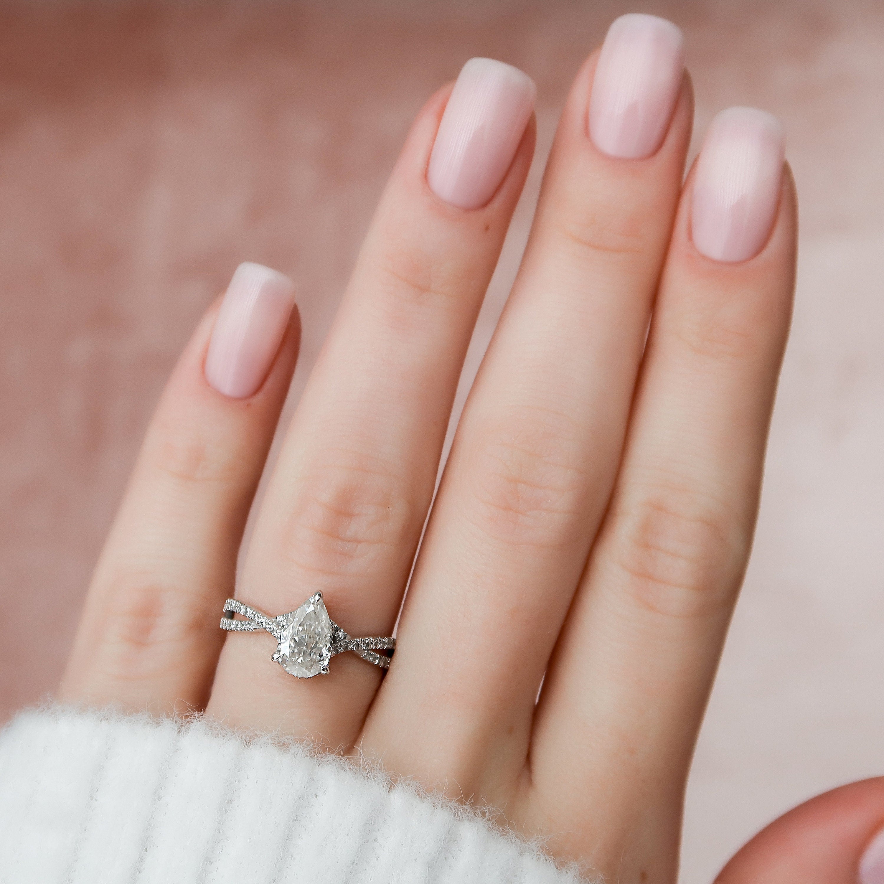 1.0 CT Pear Cut Split Shank Moissanite Engagement Ring