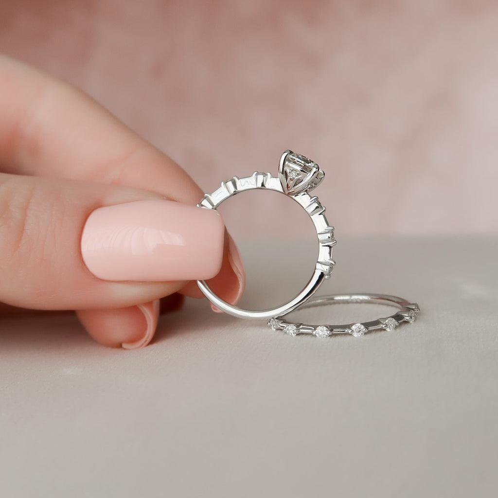 1.0CT Round Cut Moissanite Dainty Bridal Ring Set