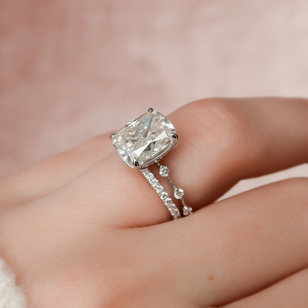 5.0CT Cushion Cut Moissanite Dainty Style Bridal Ring Set