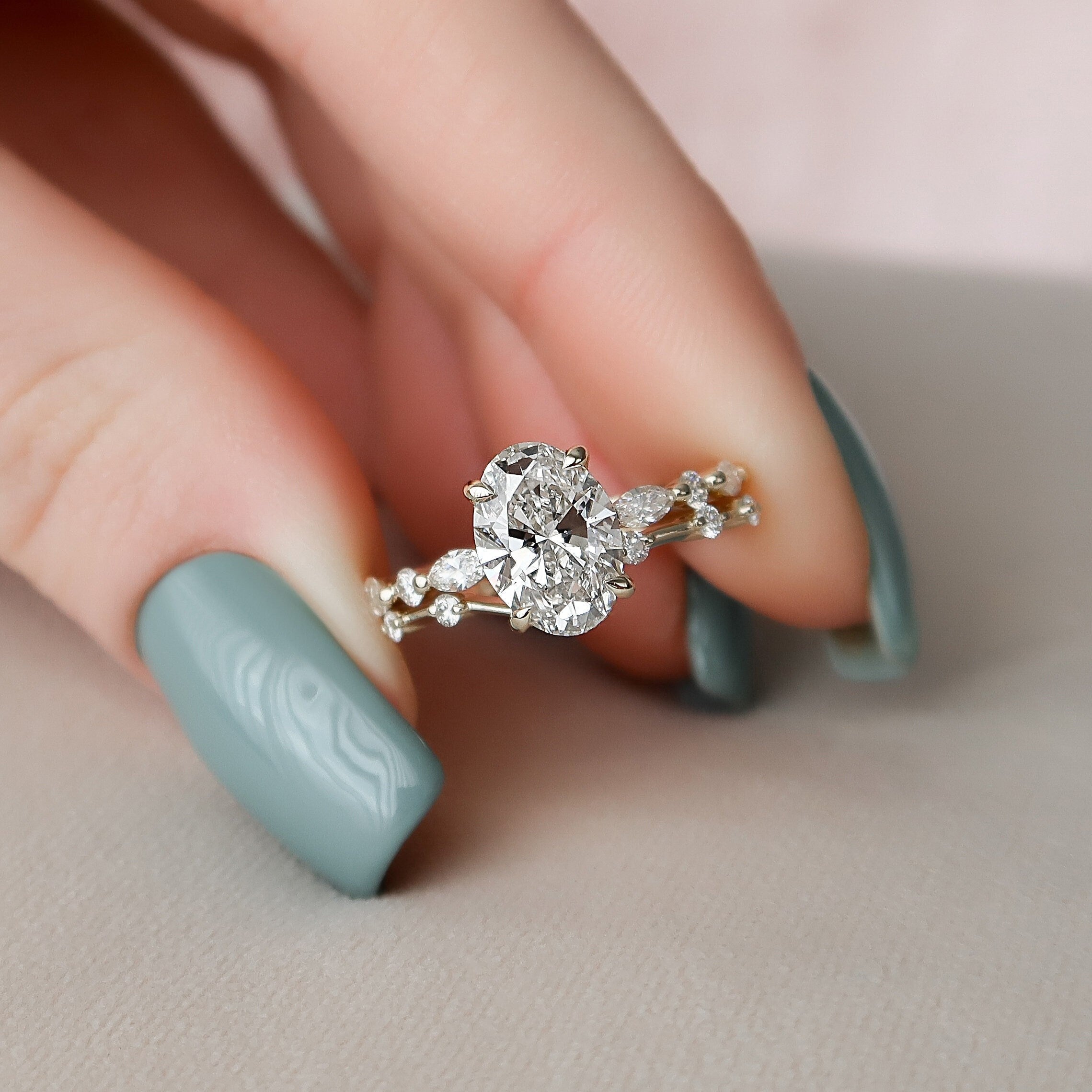 2.0CT Oval Cut Moissanite Dainty Bridal Ring Set