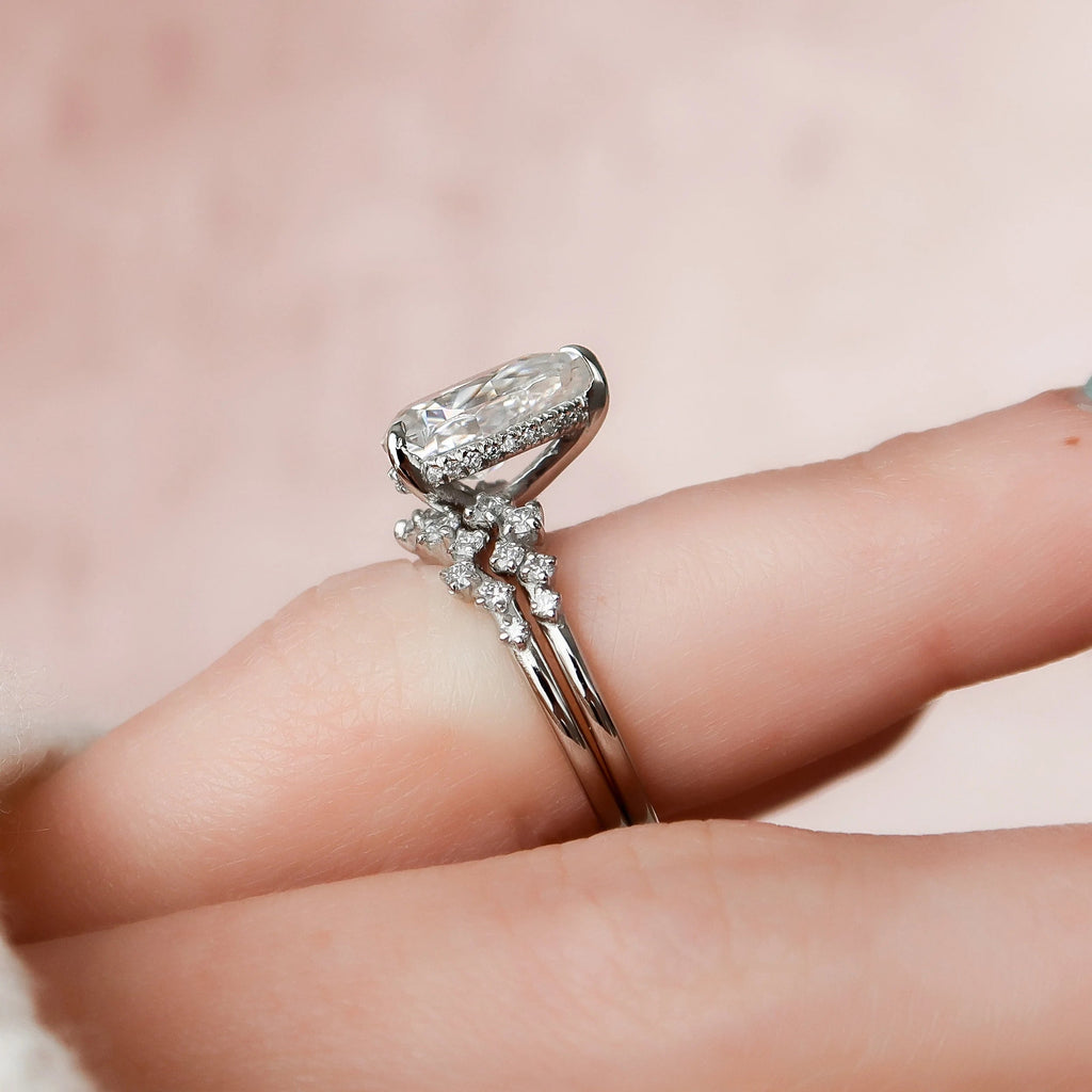 2.0CT Pear Cut Moissanite Hidden Halo Bridal Ring Set