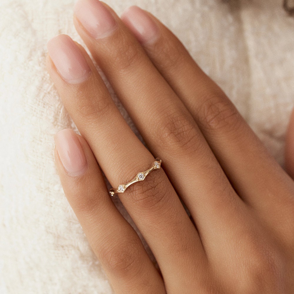 0.28 TCW Round Cut Eternity Moissanite Wedding Band