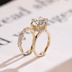 Solid Gold Round Moissanite Engagement Ring Set