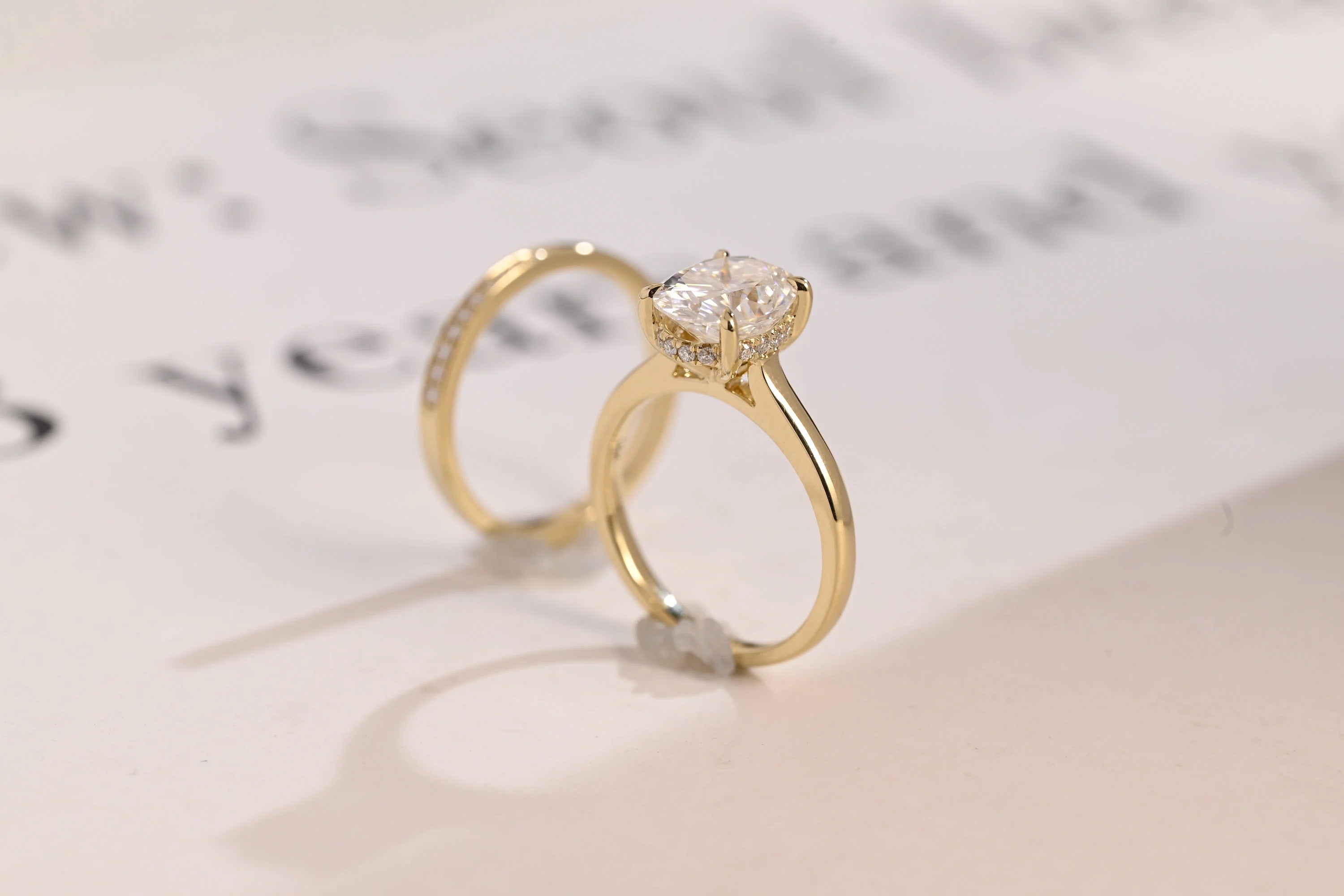 Solid Gold Oval Cut Moissanite Engagement Ring and Wedding Band Set, Gift for Her