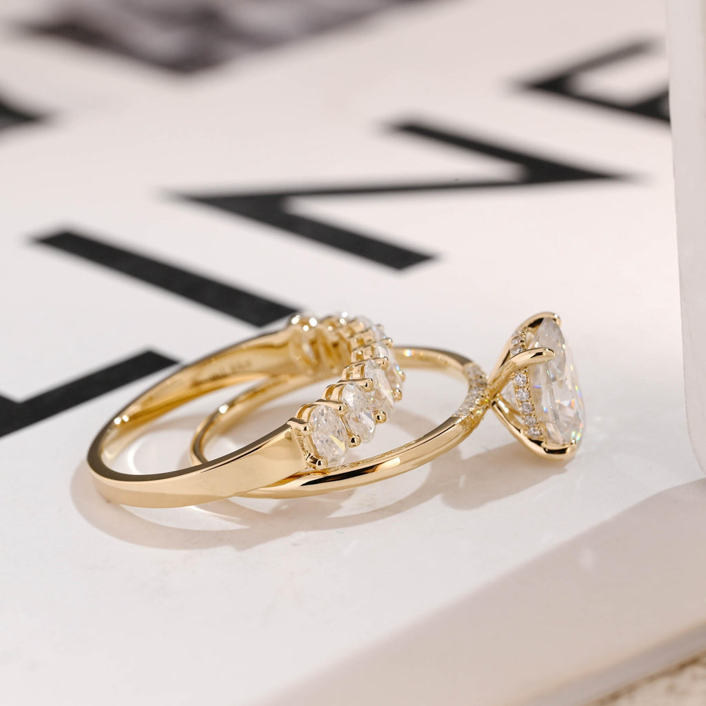 Solid Gold Oval Cut Moissanite Wedding Band Set, bridal engagement ring