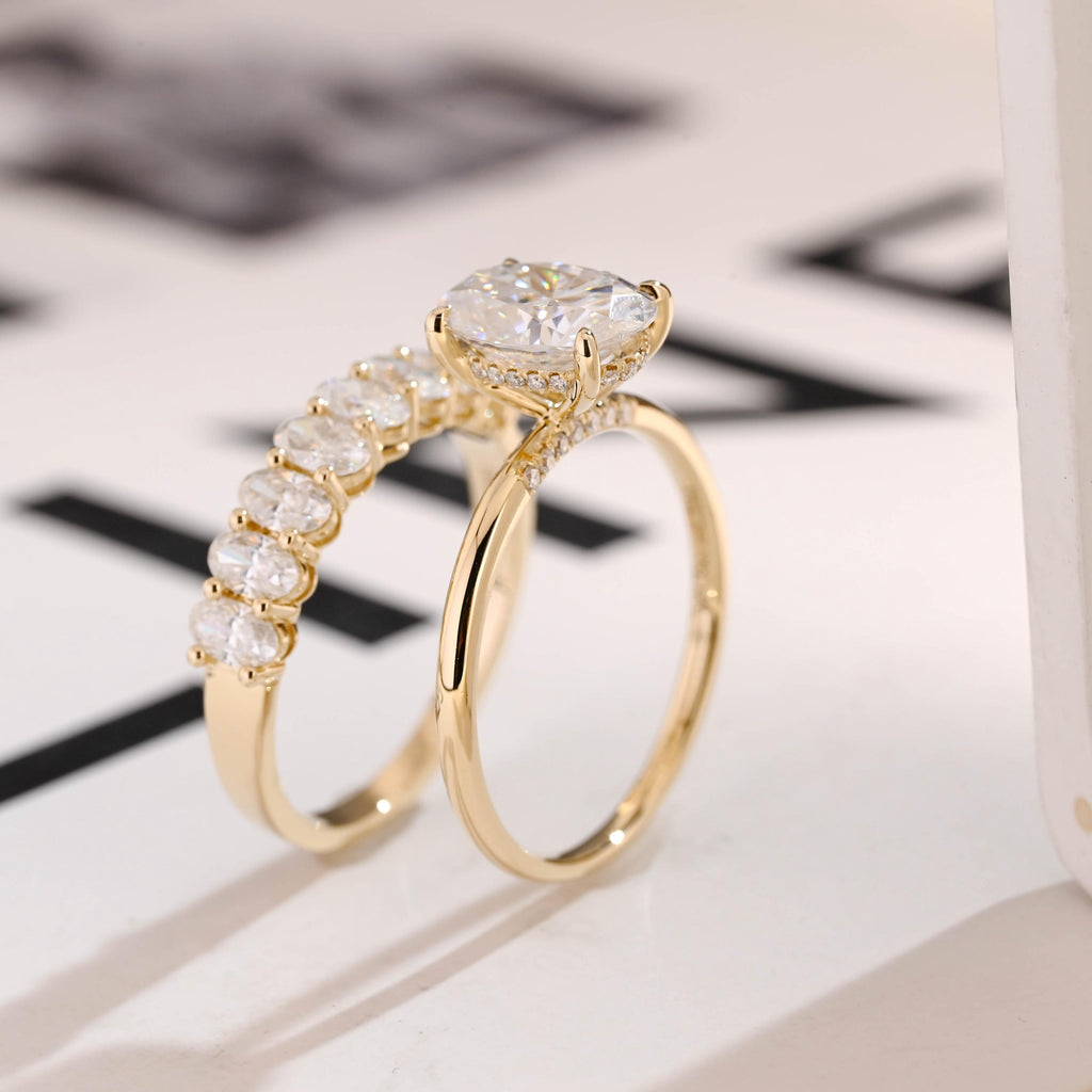 Solid Gold Oval Cut Moissanite Wedding Band Set, bridal engagement ring