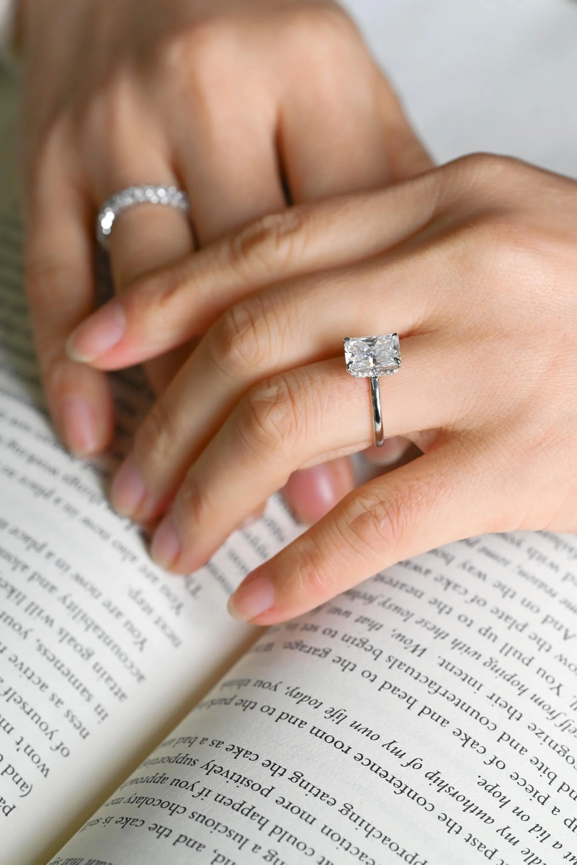 Solid Gold Crushed Ice Radiant Moissanite Wedding Band Set