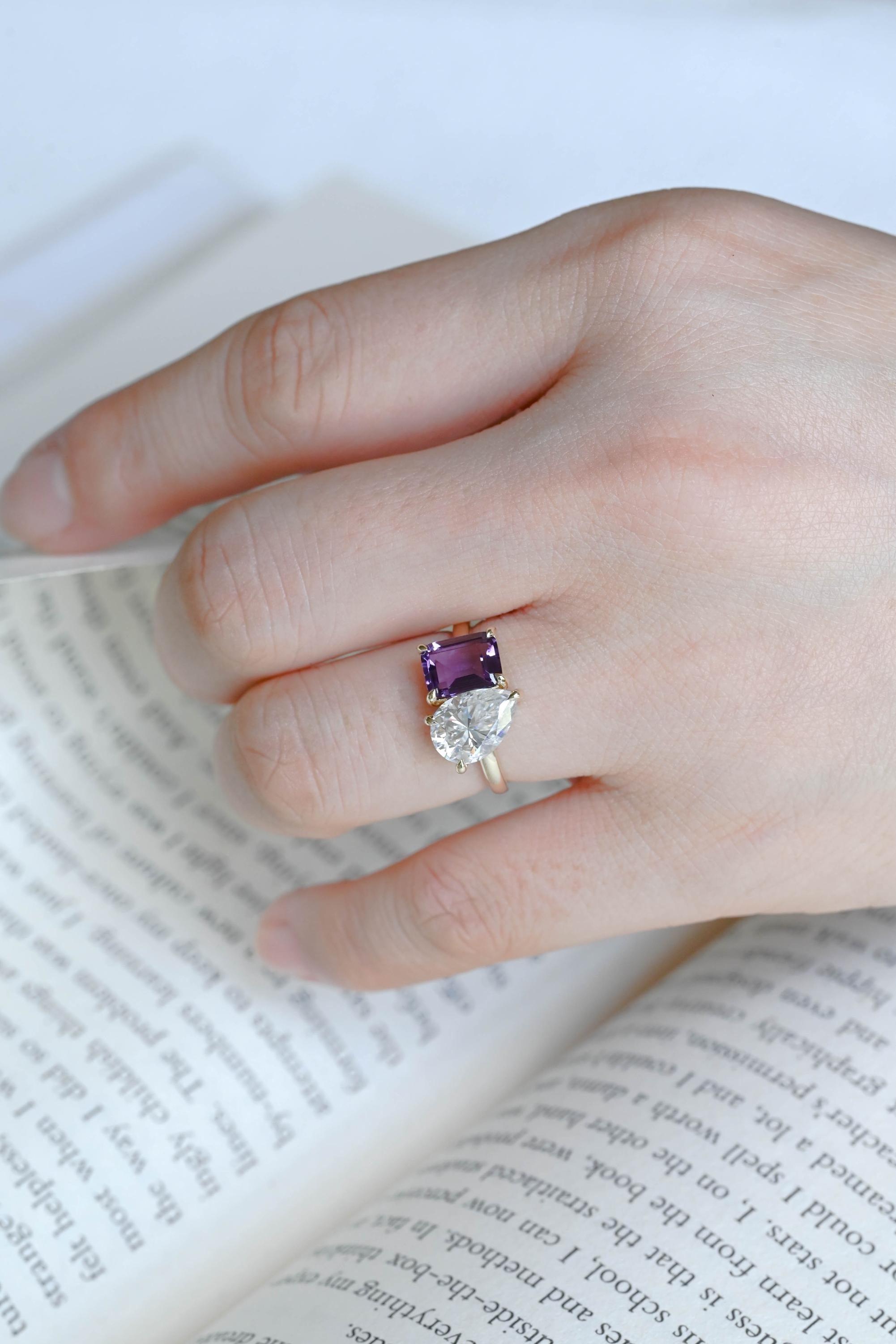 Solid Gold Toi et Moi Pear Moissanite & Emerald Amethyst Engagement Ring