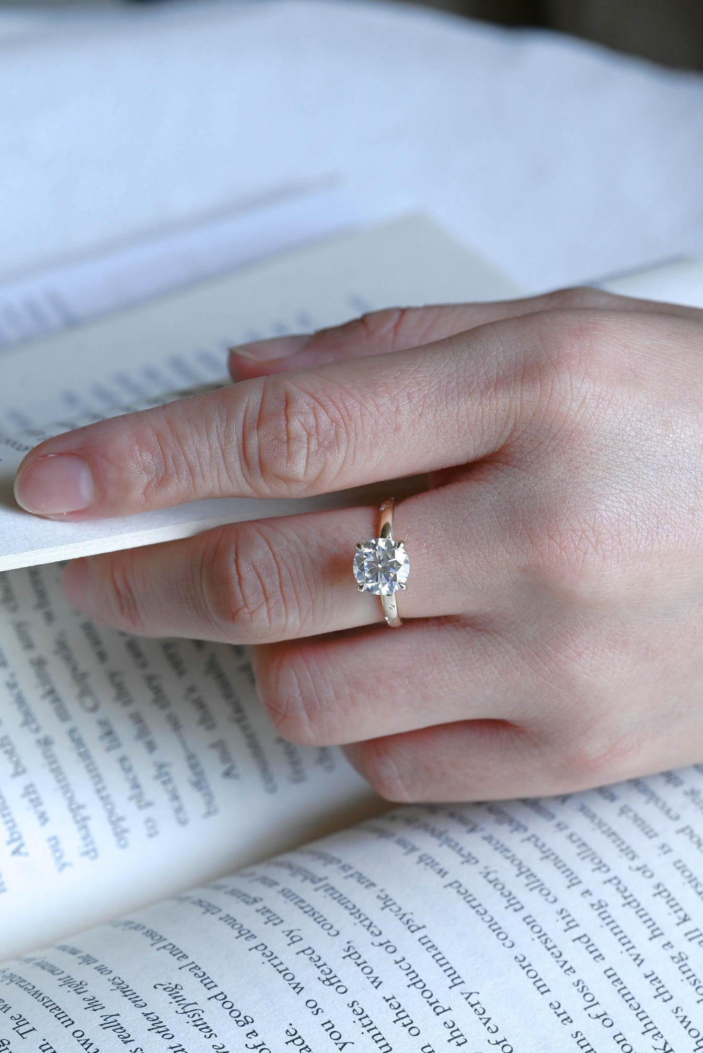 Solid Gold Round Cut Moissanite Engagement Ring, Star Engraved Ring, Anniversary Gift for Her