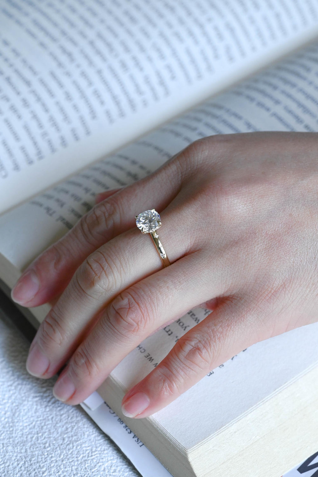 Solid Gold Round Cut Moissanite Engagement Ring, Star Engraved Ring, Anniversary Gift for Her