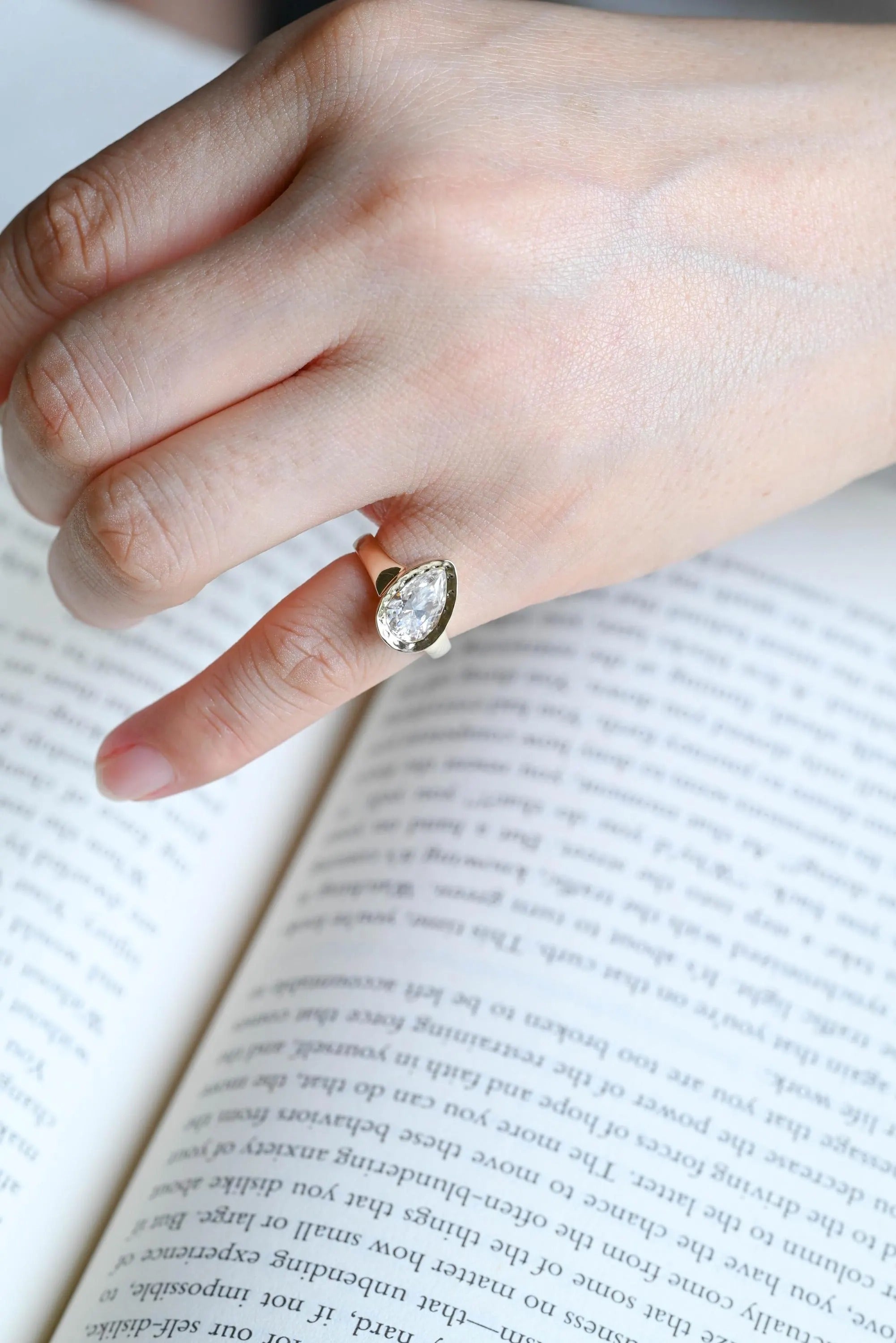 Solid Gold Pear Moissanite Engagement Ring with Bezel, Minimalist Hammer Ring