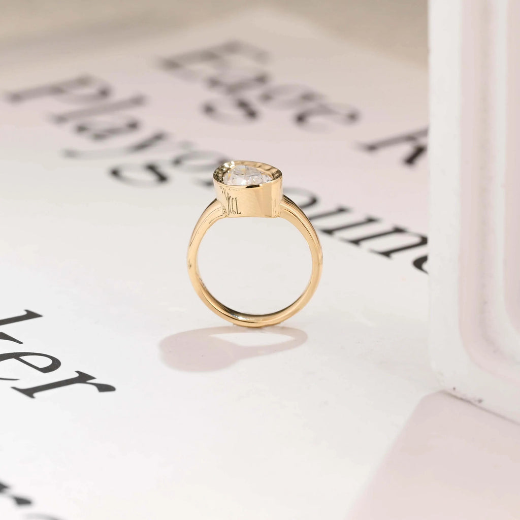 Solid Gold Pear Moissanite Engagement Ring with Bezel, Minimalist Hammer Ring