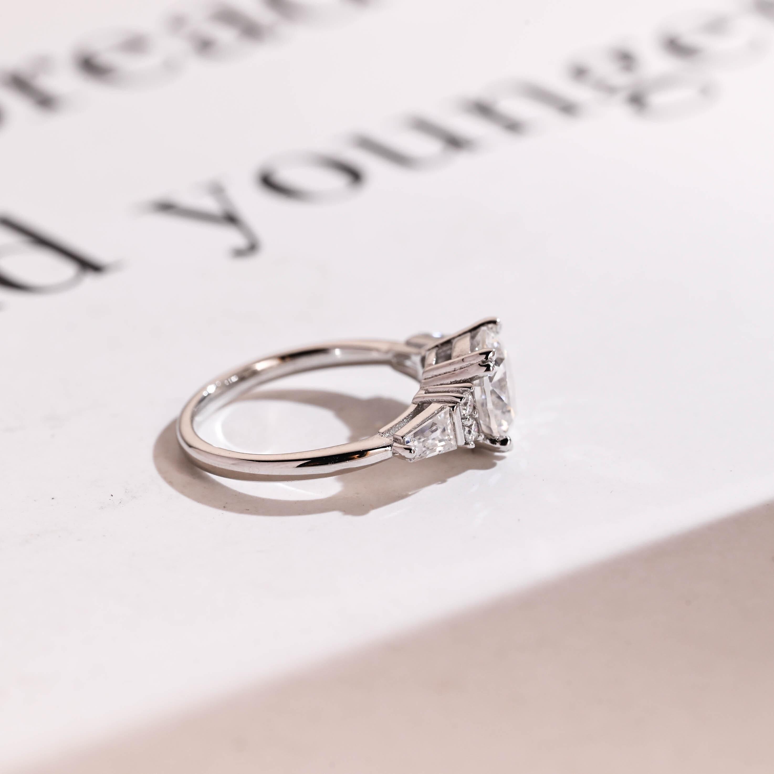 Solid Gold Round Cut Moissanite Engagement Ring with Trapezoid Accent