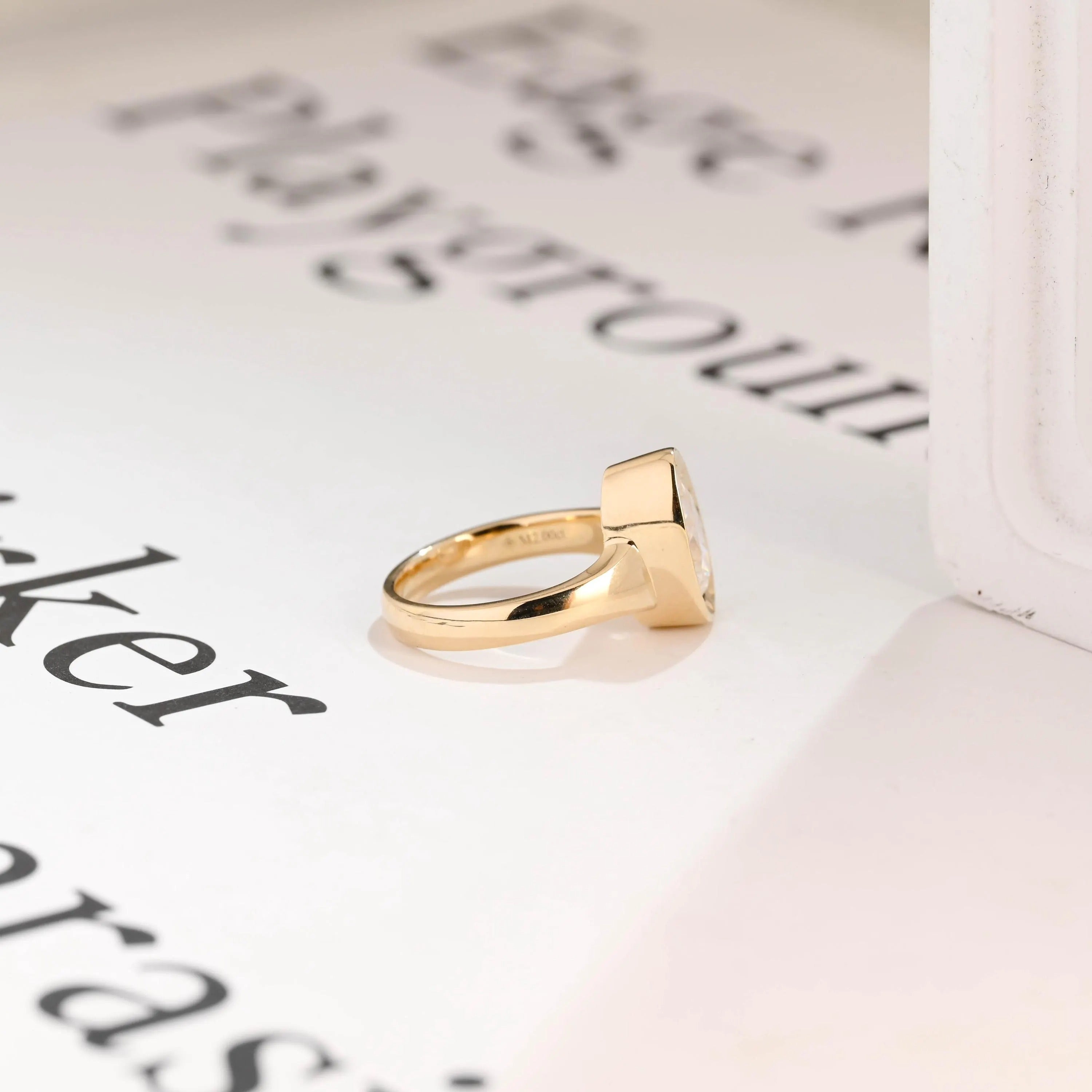 Solid Gold Pear Moissanite Engagement Ring with Bezel, Minimalist Hammer Ring
