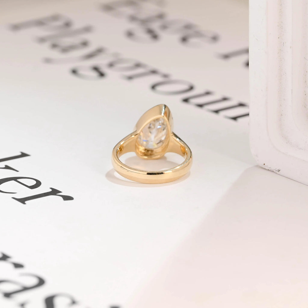 Solid Gold Pear Moissanite Engagement Ring with Bezel, Minimalist Hammer Ring