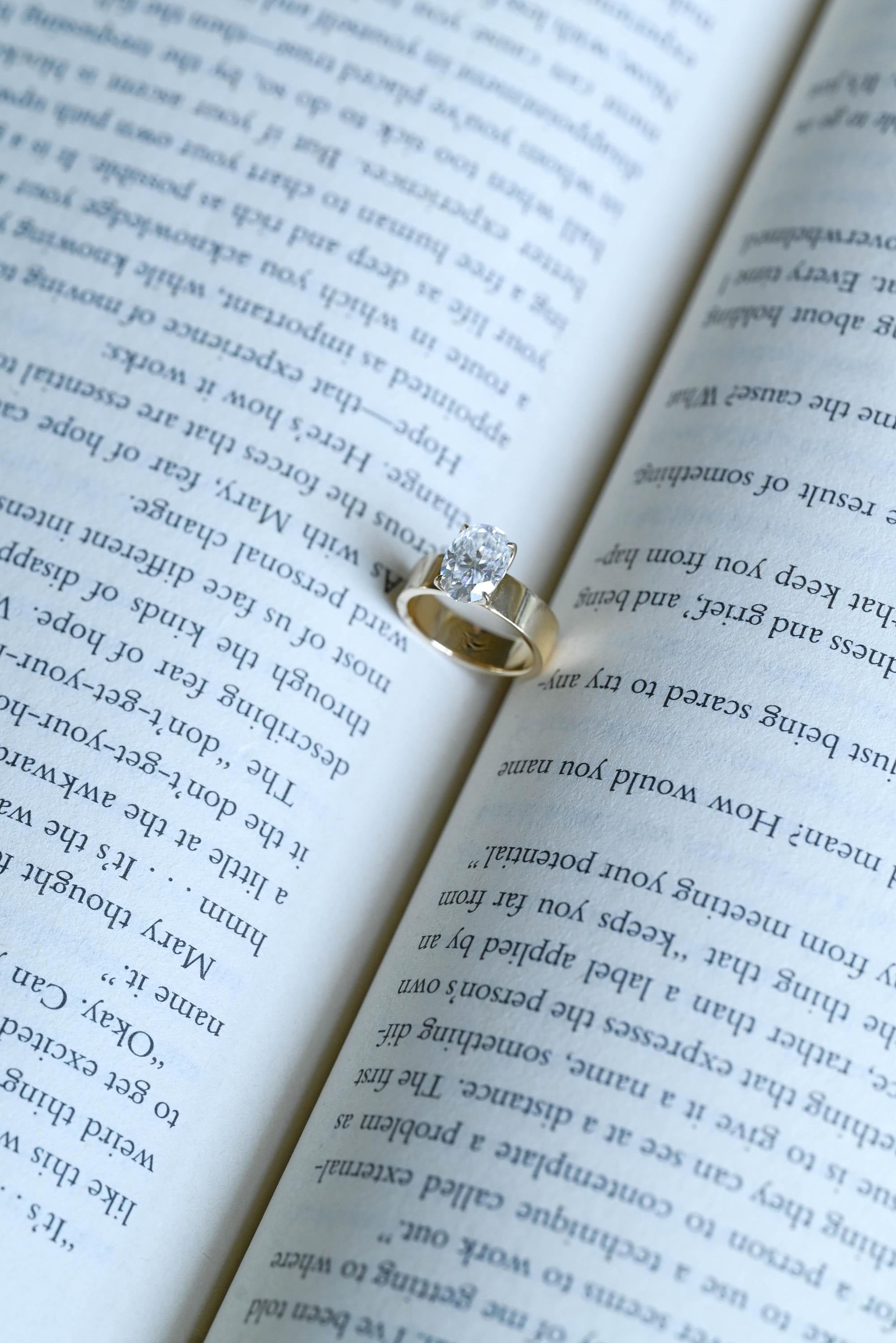 Solid Gold 5mm Band Oval Cut Moissanite Engagement Ring, Tulip Floral Ring