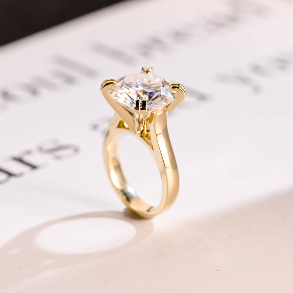 Solid Gold 3mm Band Round Moissanite Engagement Ring, Anniversary Gift for Her