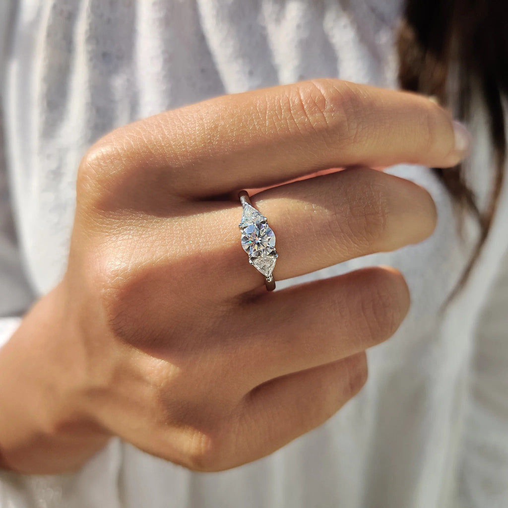 1.0 - 2.0 CT Round Cut Moissanite Three Stones Engagement Ring