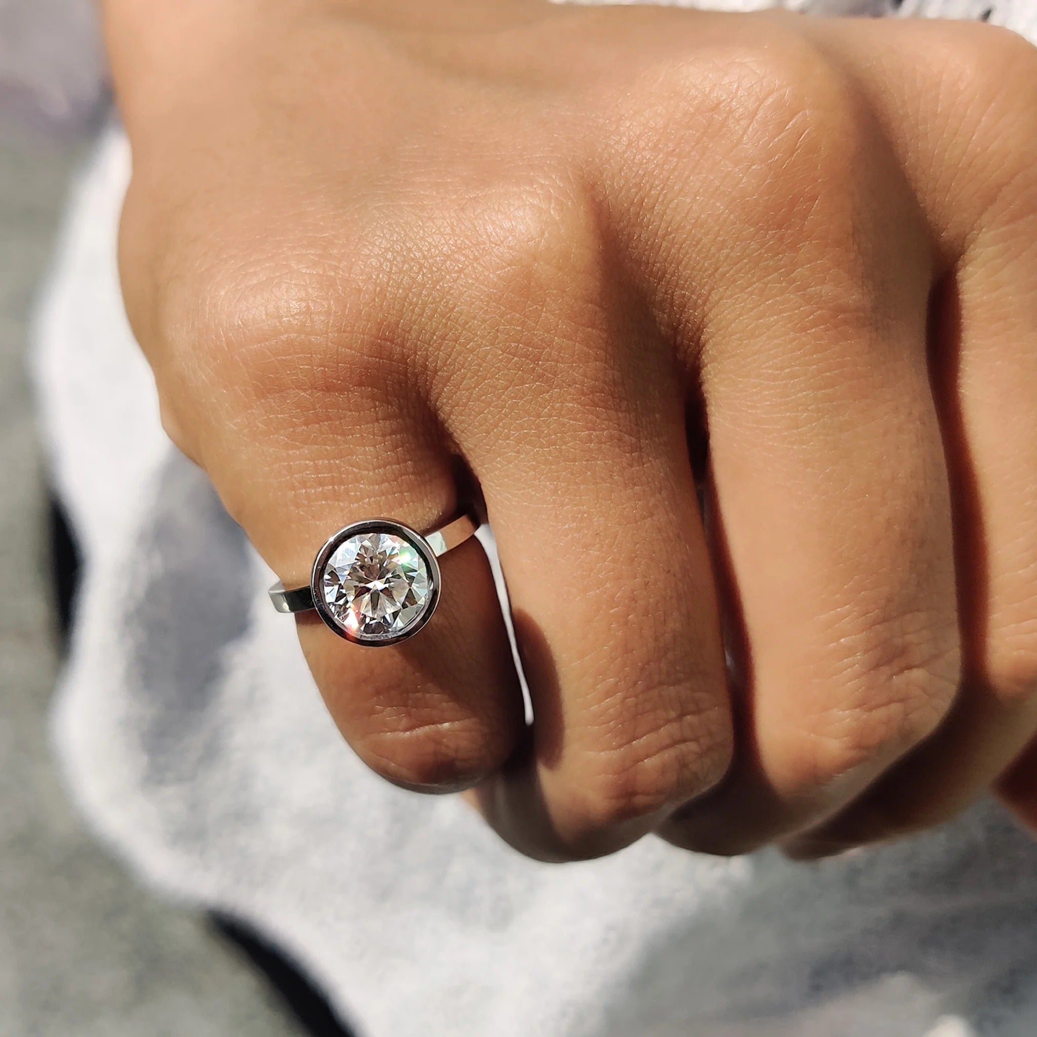 1.0 - 2.0 CT Round Cut Moissanite Bezel Engagement Ring