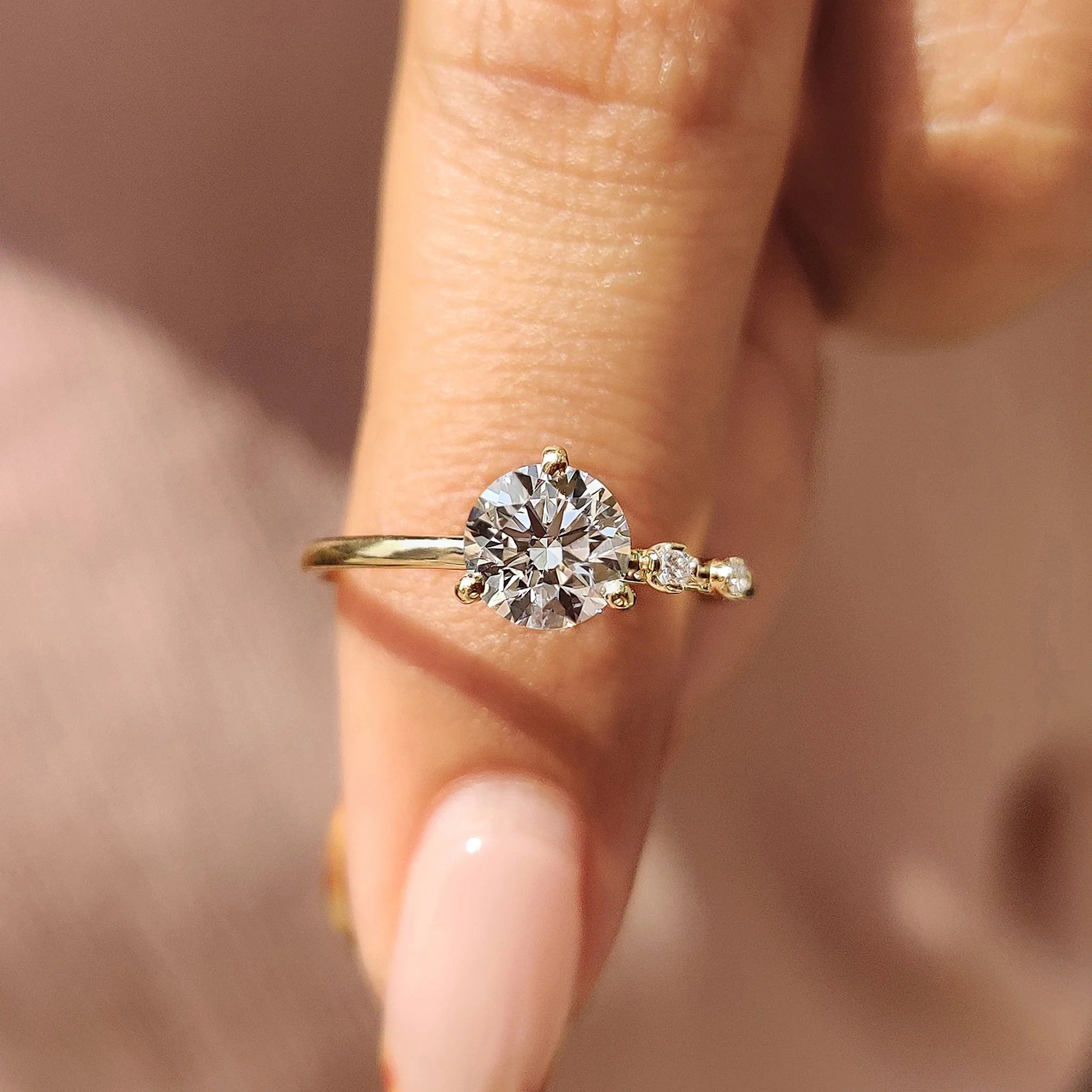 0.5 - 1.5 CT Round Cut Moissanite Three Stone Engagement Ring Main image