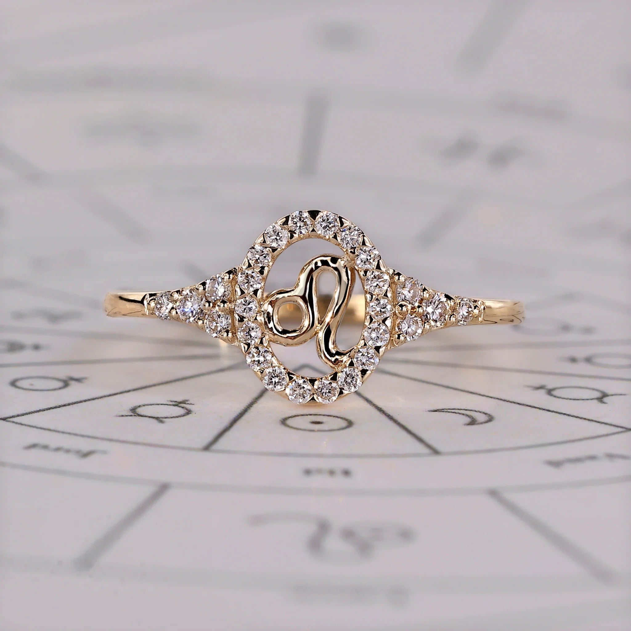 0.45 TCW Round Side Leo zodiac Ring