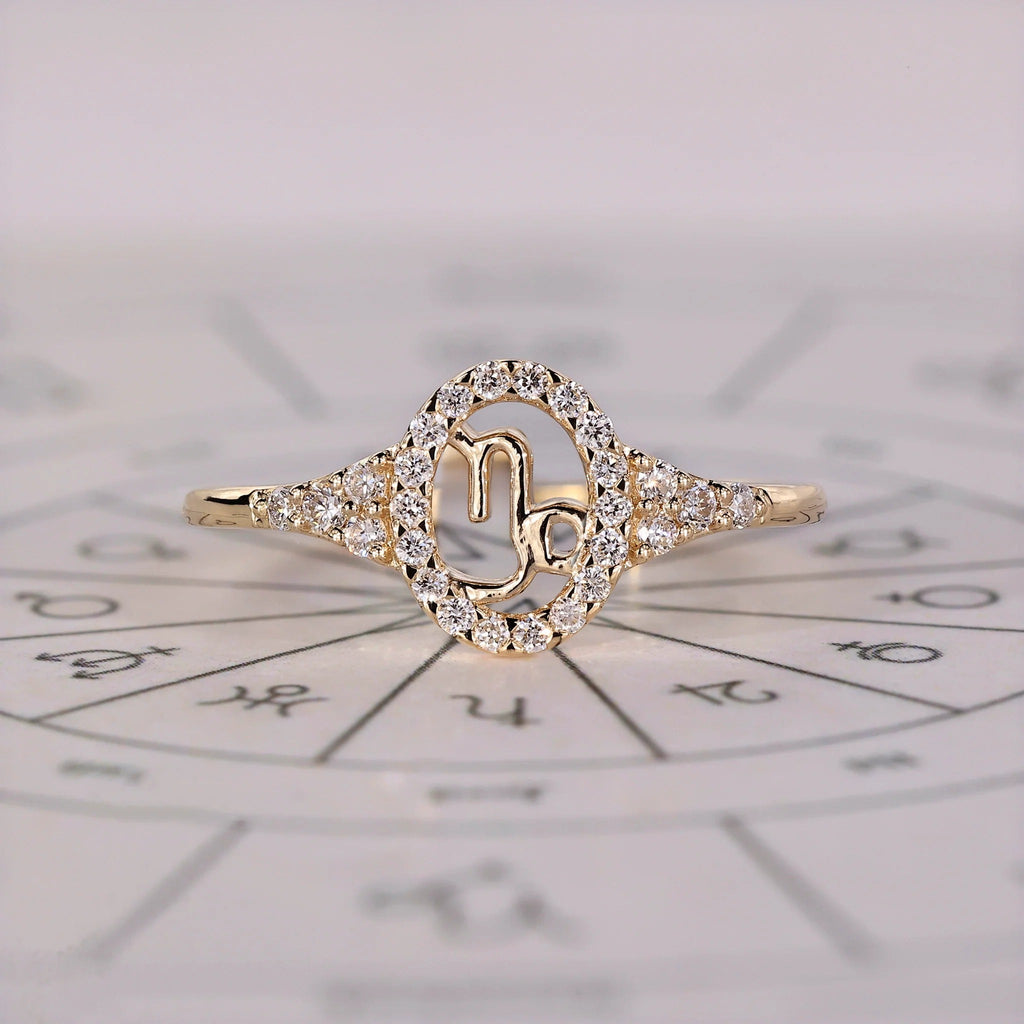 0.45 TCW Round Side Capricorn zodiac Ring