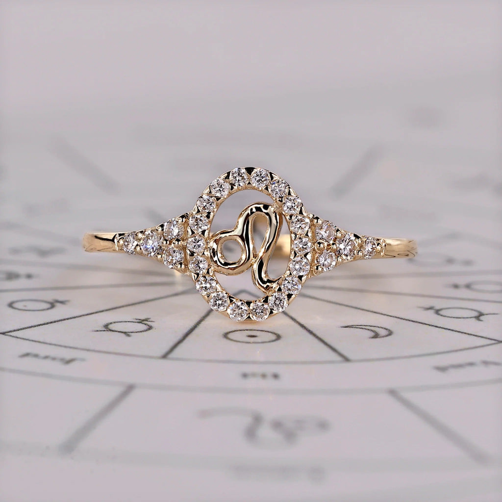 0.45 TCW Round Side Leo zodiac Ring