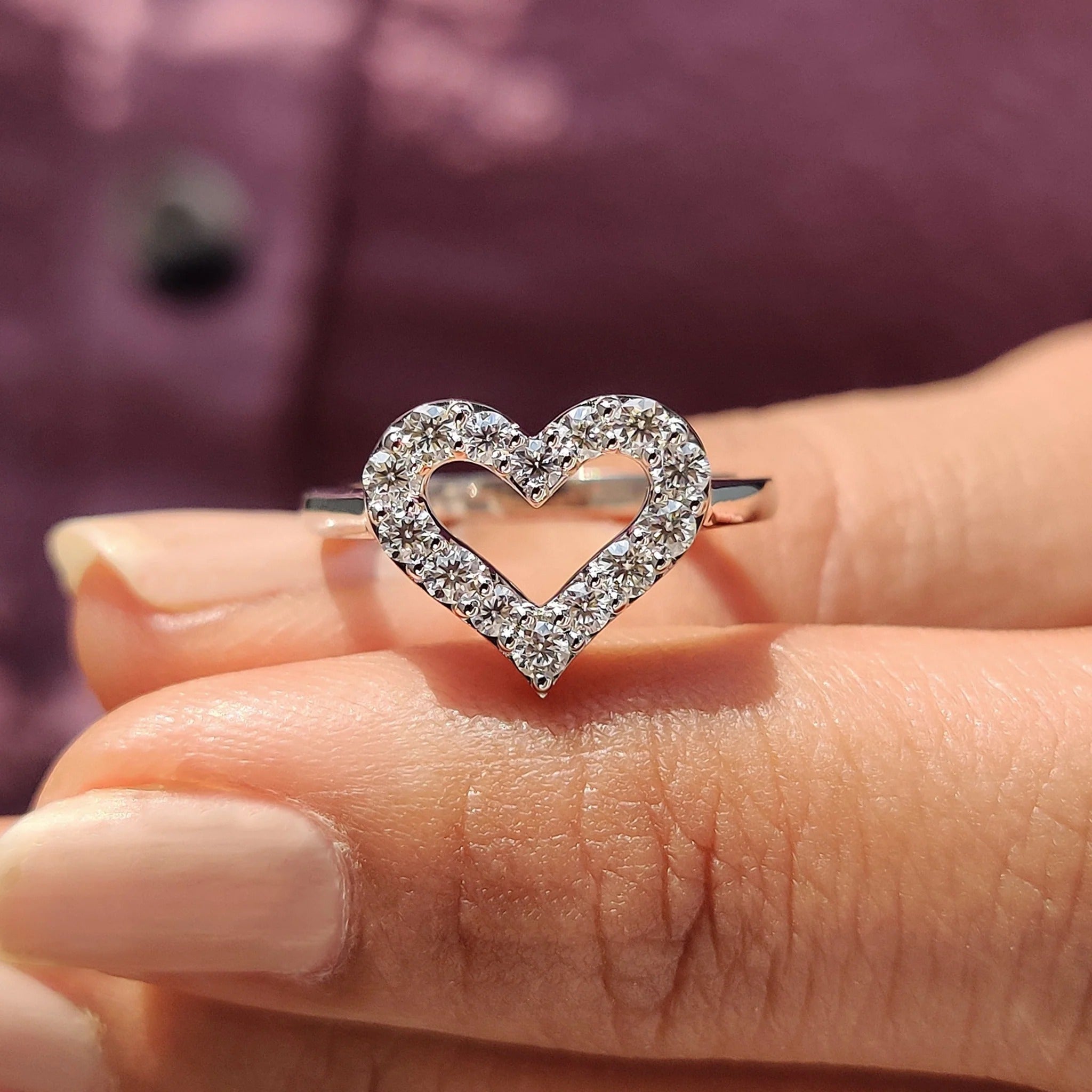 0.5 TWC Round Cut Moissanite HeartShape Engagement Ring Secondary image