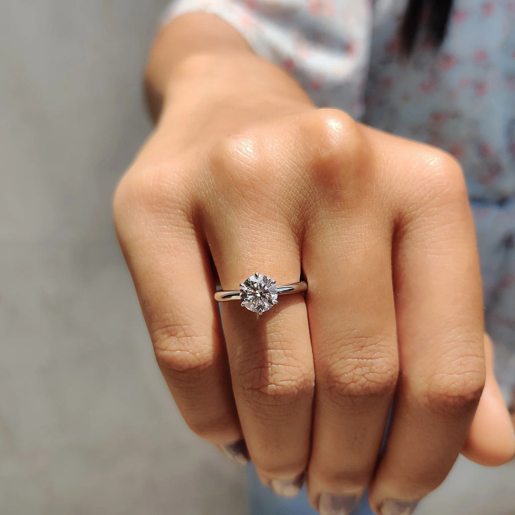 0.5 - 1.5 CT Round Cut Moissanite Solitaire Engagement Ring