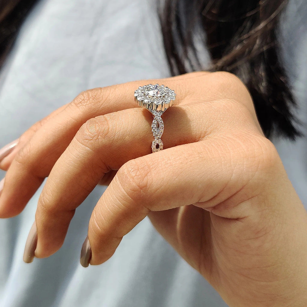 1.0 - 2.0 CT Round Cut Moissanite Engagement Ring