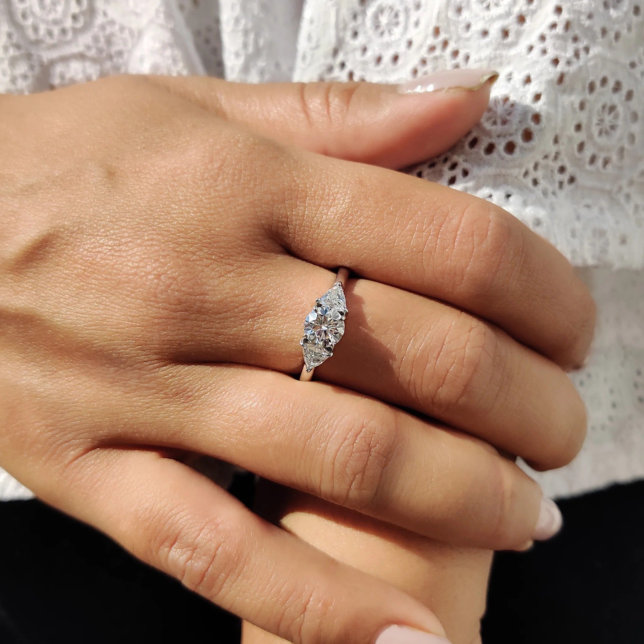 1.0 - 2.0 CT Round Cut Moissanite Three Stones Engagement Ring