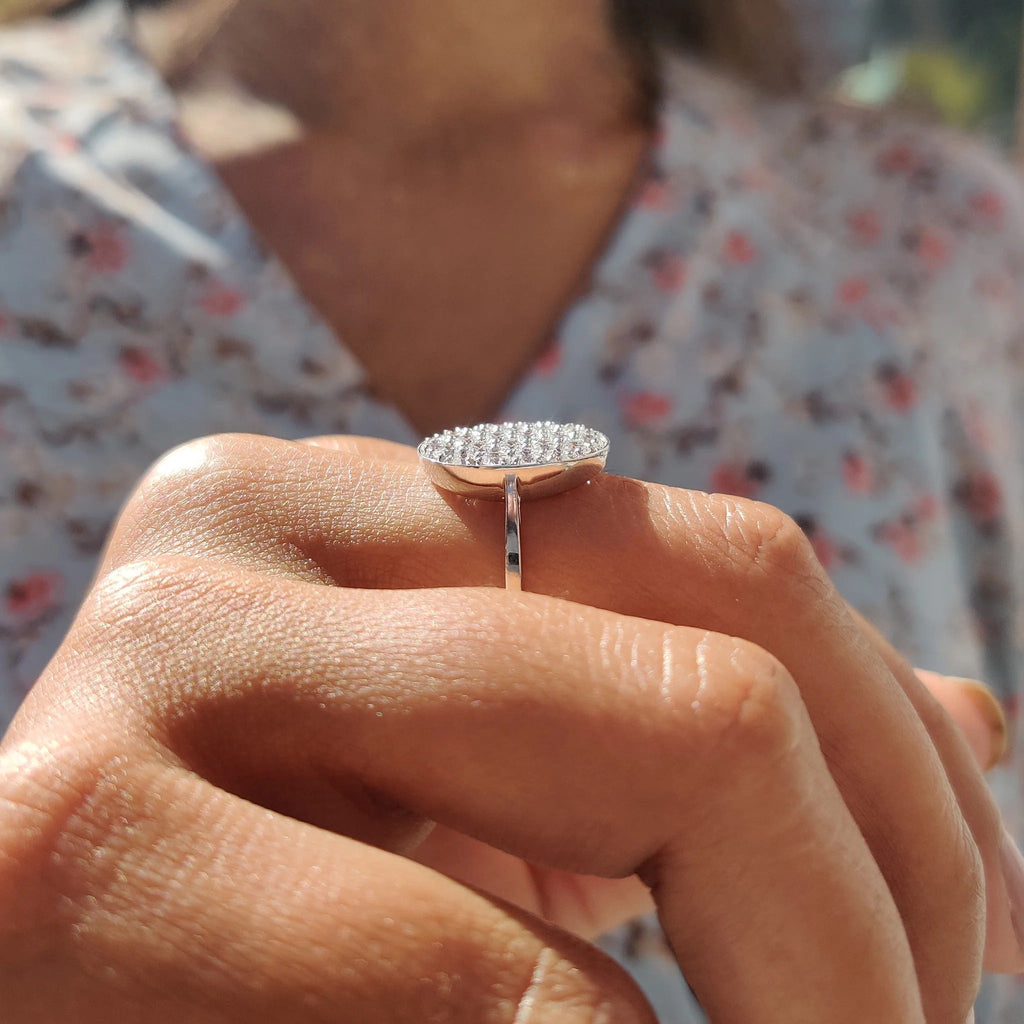 1 TWC Round & Pear Cut Moissanite Engagement Ring