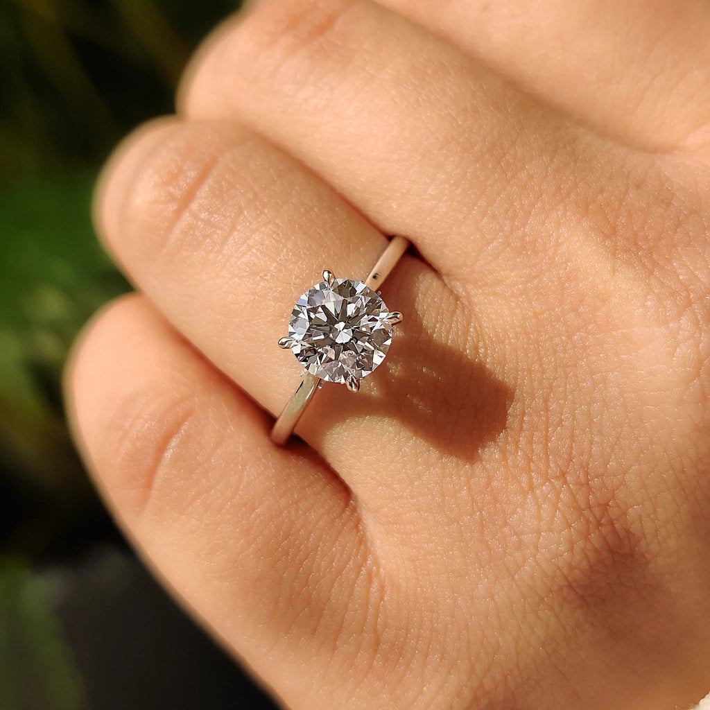 0.5 - 1.5 CT Round Cut Moissanite Cathedral Engagement Ring