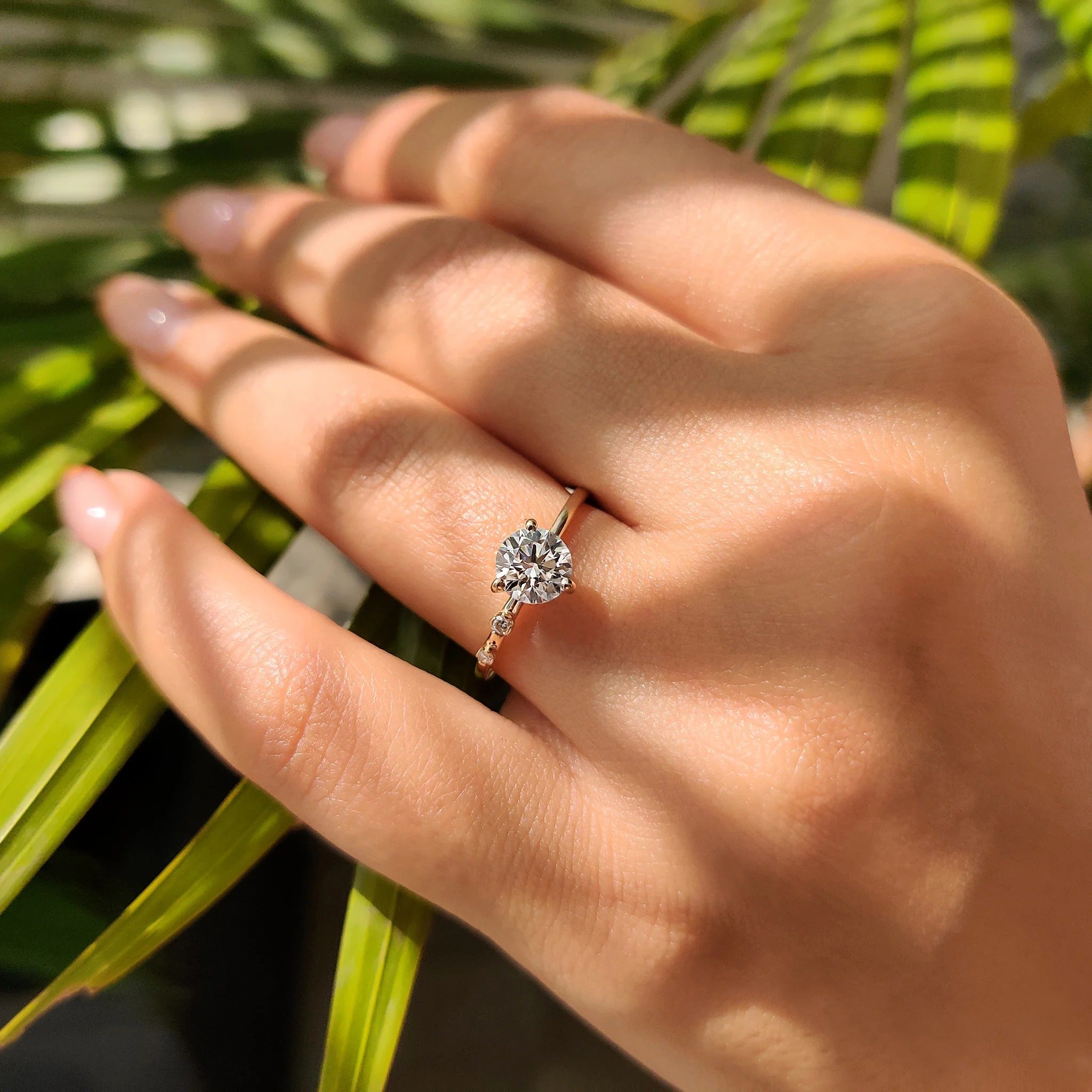 0.5 - 1.5 CT Round Cut Moissanite Three Stone Engagement Ring