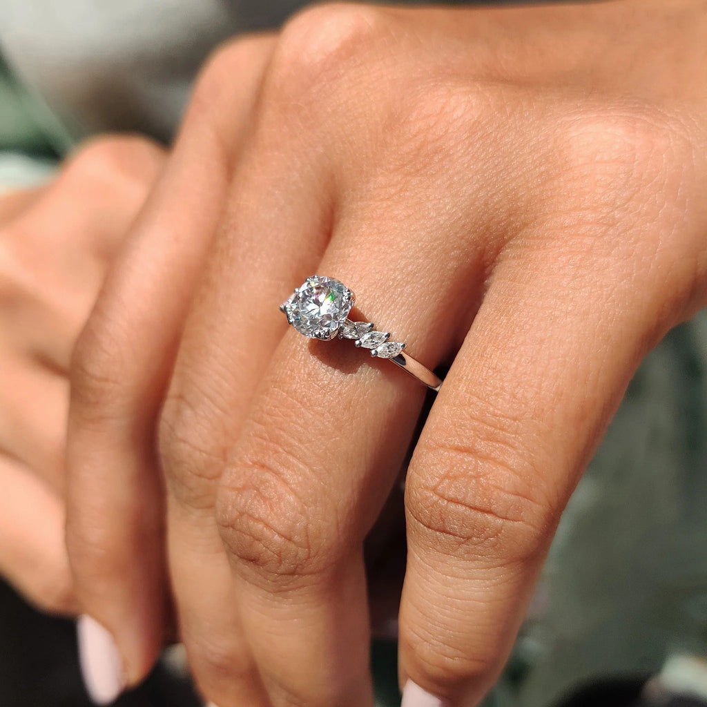 1.0 - 2.0 CT Round Cut Moissanite Cluster Engagement Ring